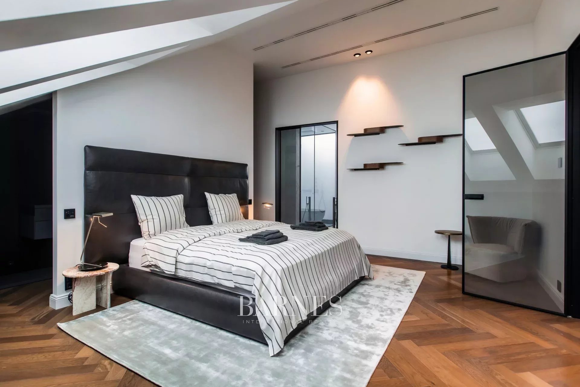 Penthouse Budapest VI. kerülete - picture 21