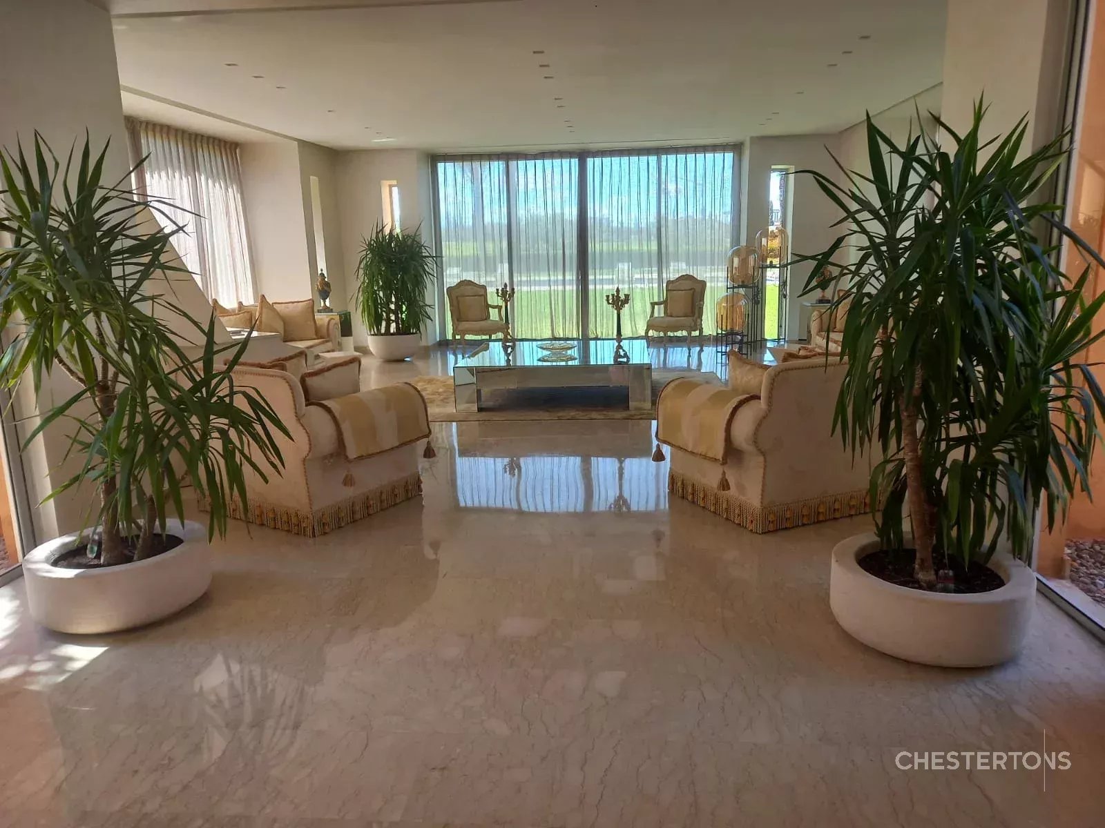 Image of Villa - 5 Bedrooms for Sale in Marrakech-Ménara-Marrakech-Morocco, Image 12