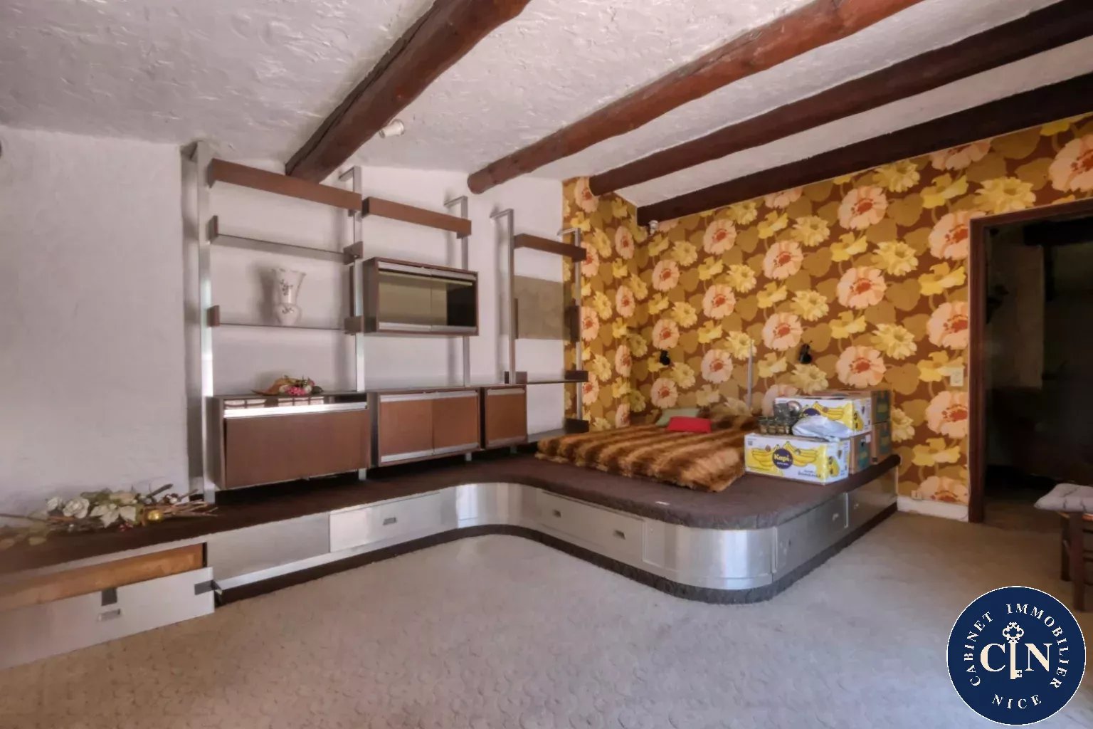 Drap - Maison 7 pièces de 246 m² à rénover. Terrain piscinable, sans vis-à-vis. — photo 9