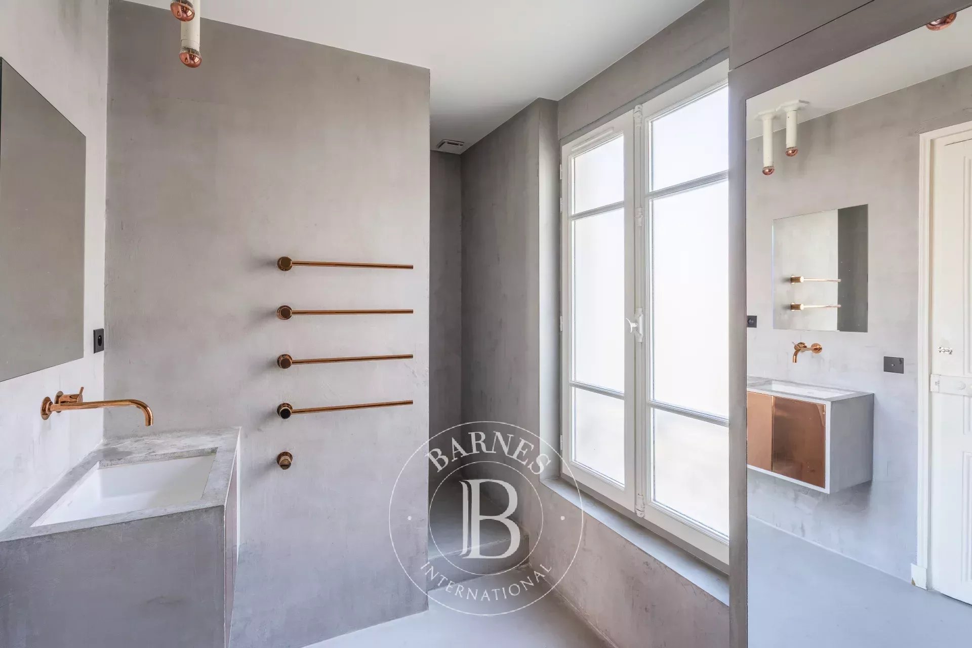 Daire Paris 10ème - picture 11