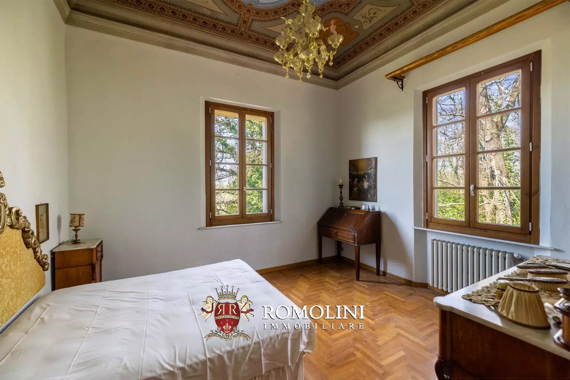 6 Bedroom Villa/Townhouse's Image 25