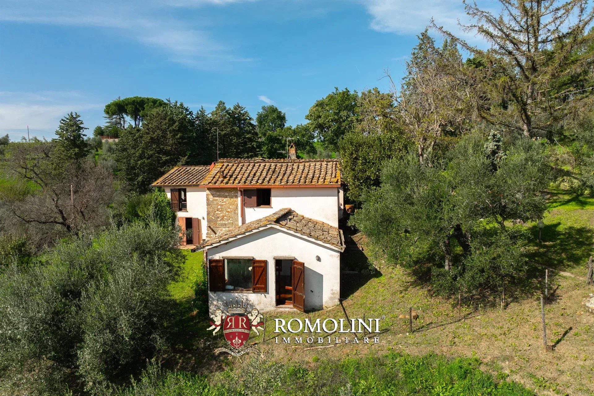 4 Bedroom Villa/Townhouse's Image 9