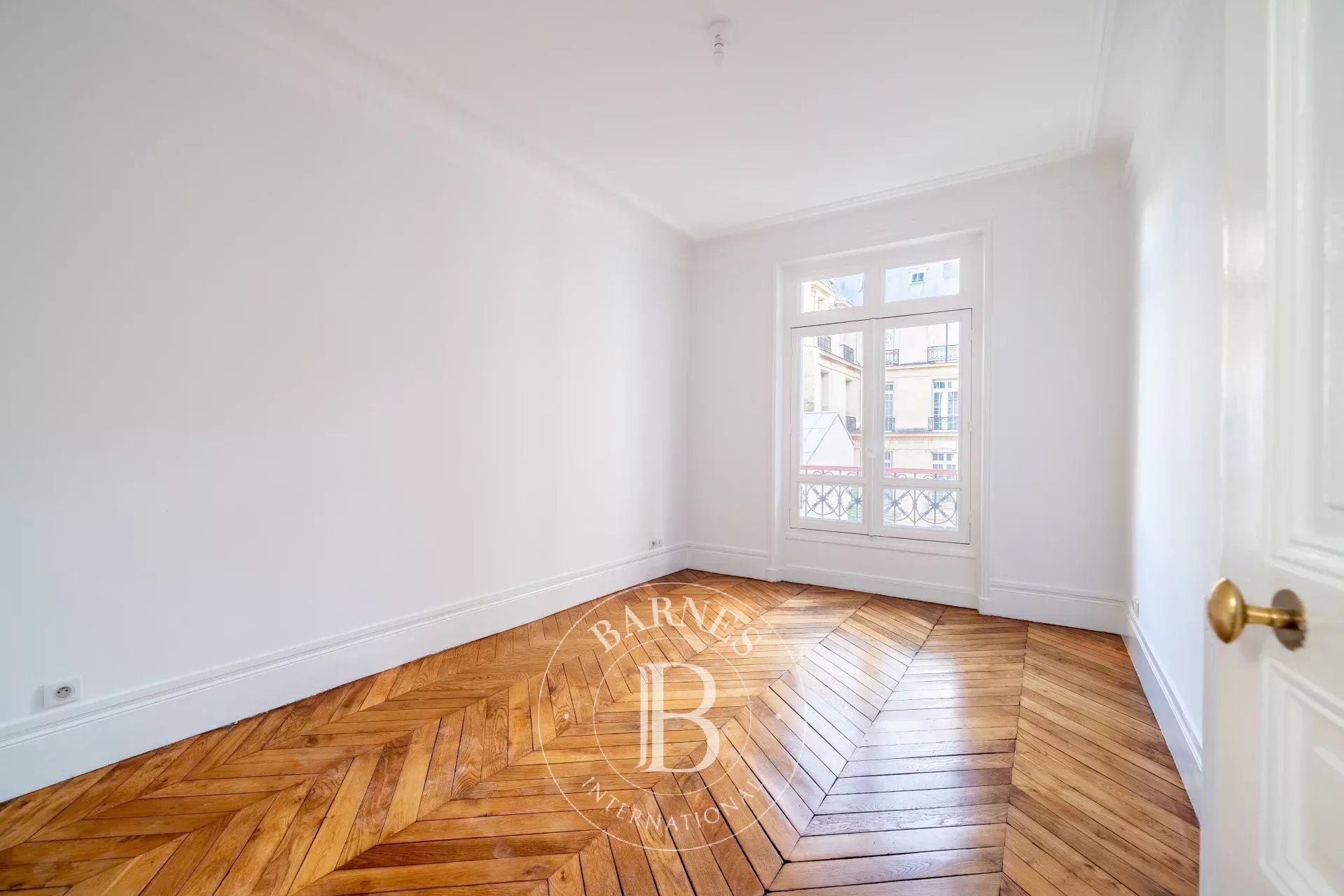 Daire Paris 16ème - picture 18