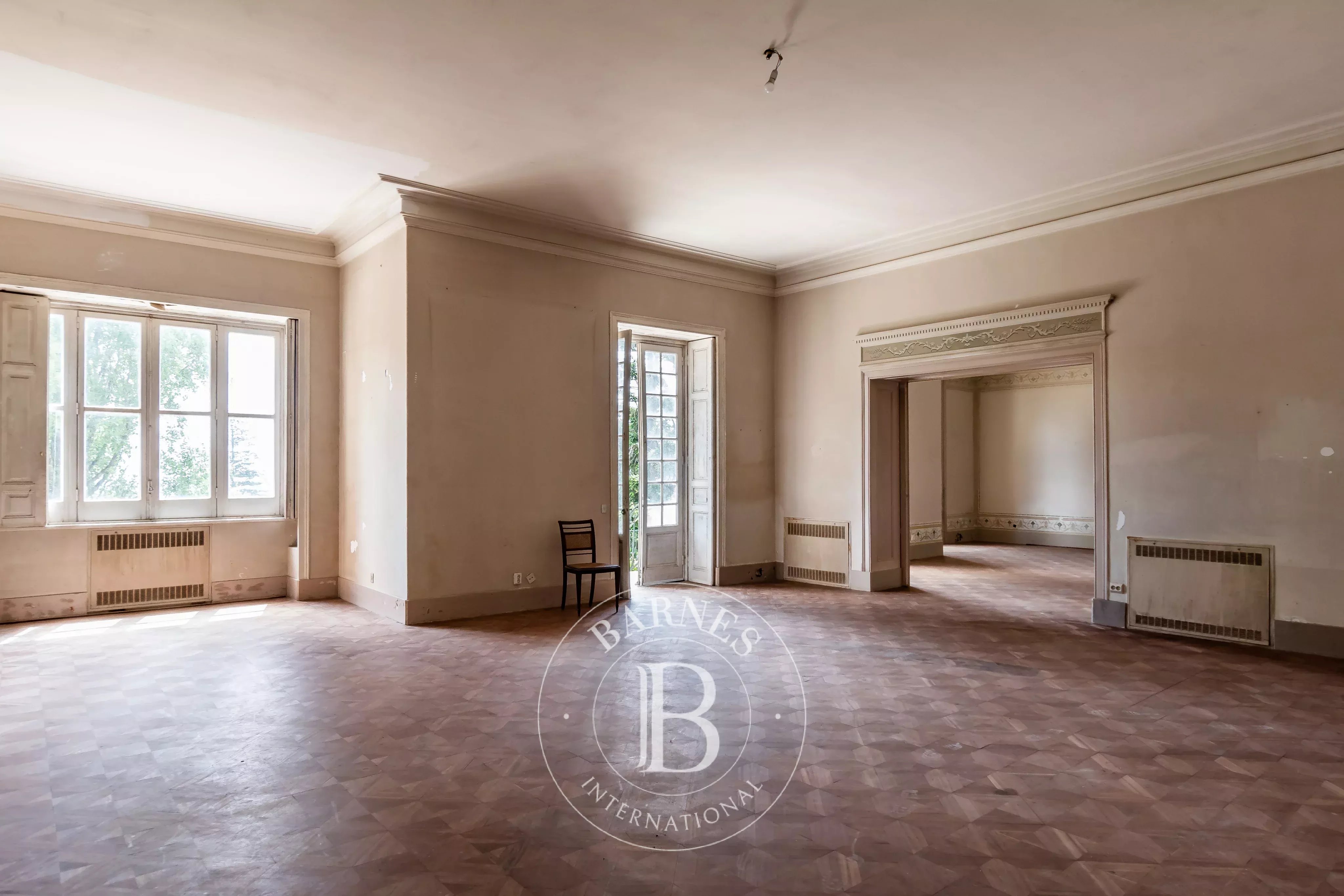 Farm in Sintra | Investment Opportunity