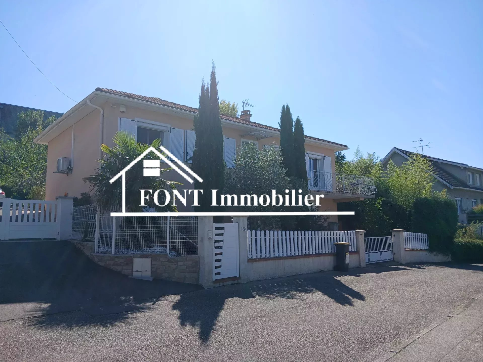 Agence immobilière de 