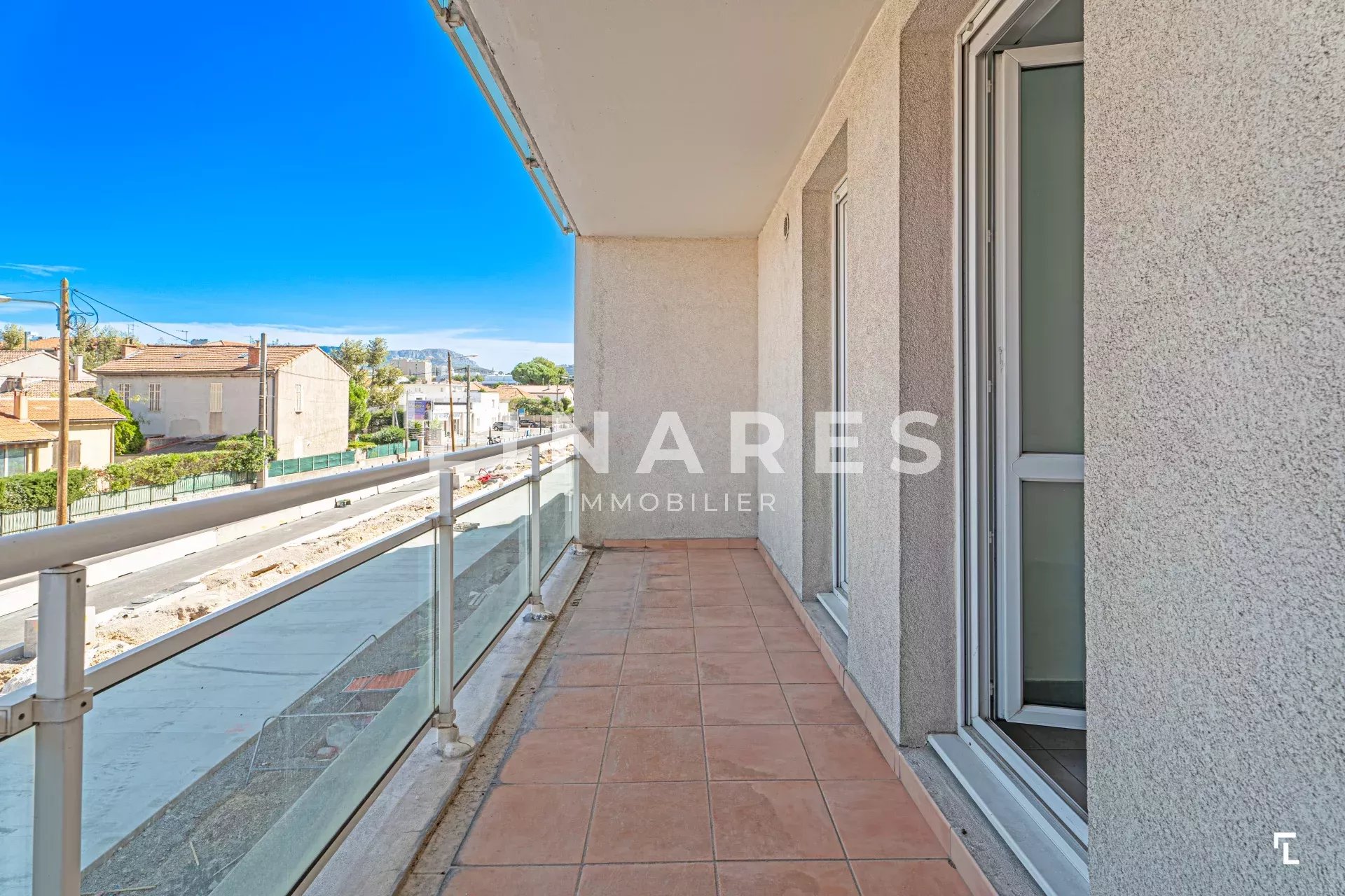 AU PIED DU TRAM - Appartement T3 de 50,5m2 + Terrasse 14m2  - 13009 Sainte Marguerite
