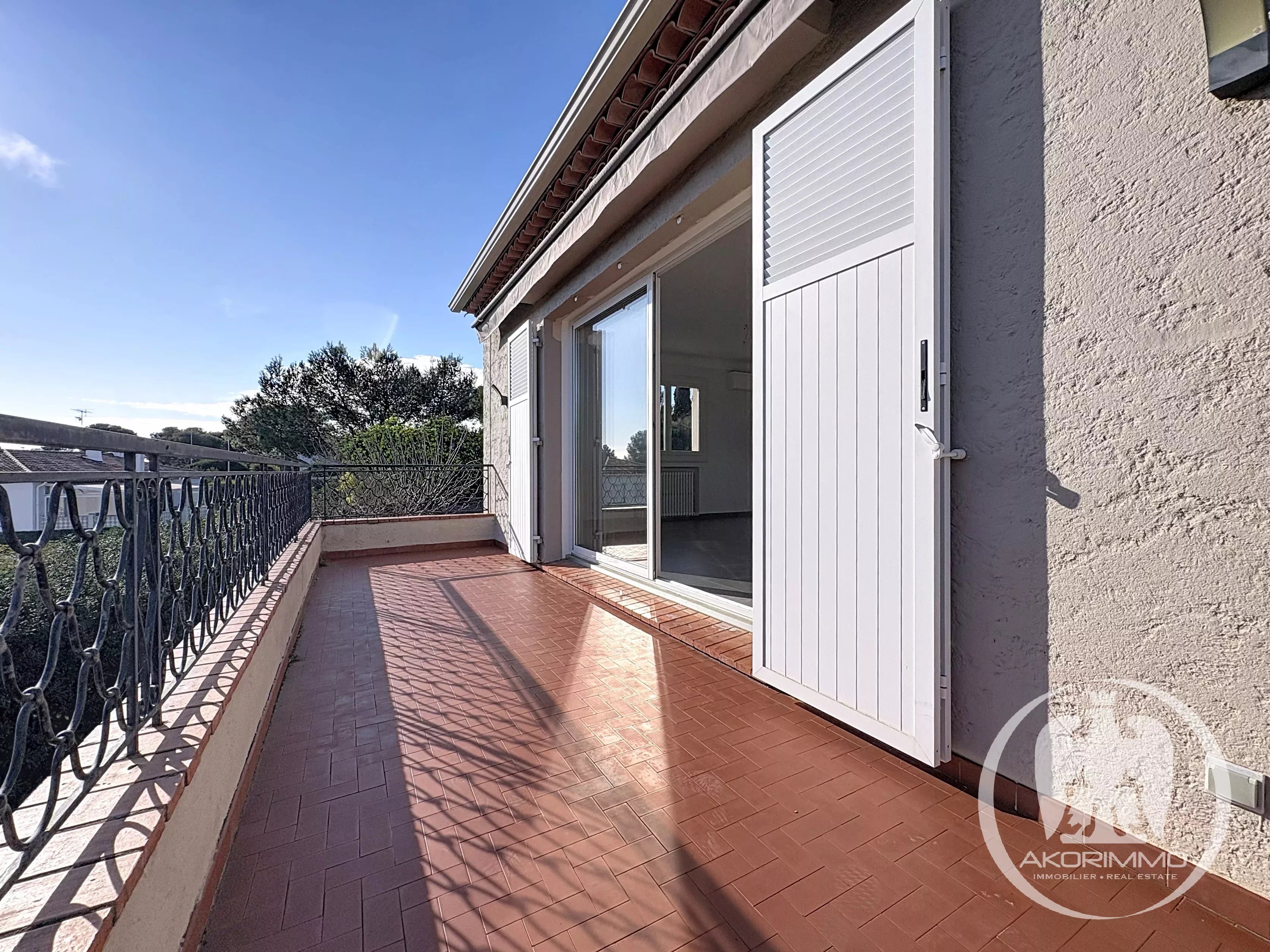 Appartamento  - 4 stanze  - 118.0 m2 -