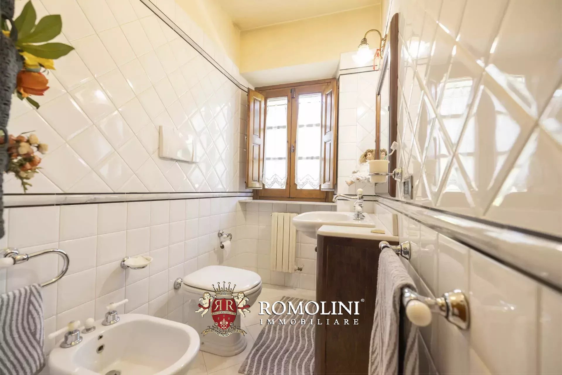 5 Bedroom Villa/Townhouse's Image 49
