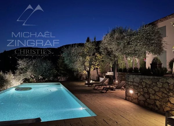 Family villa with panoramic views — photo 4
