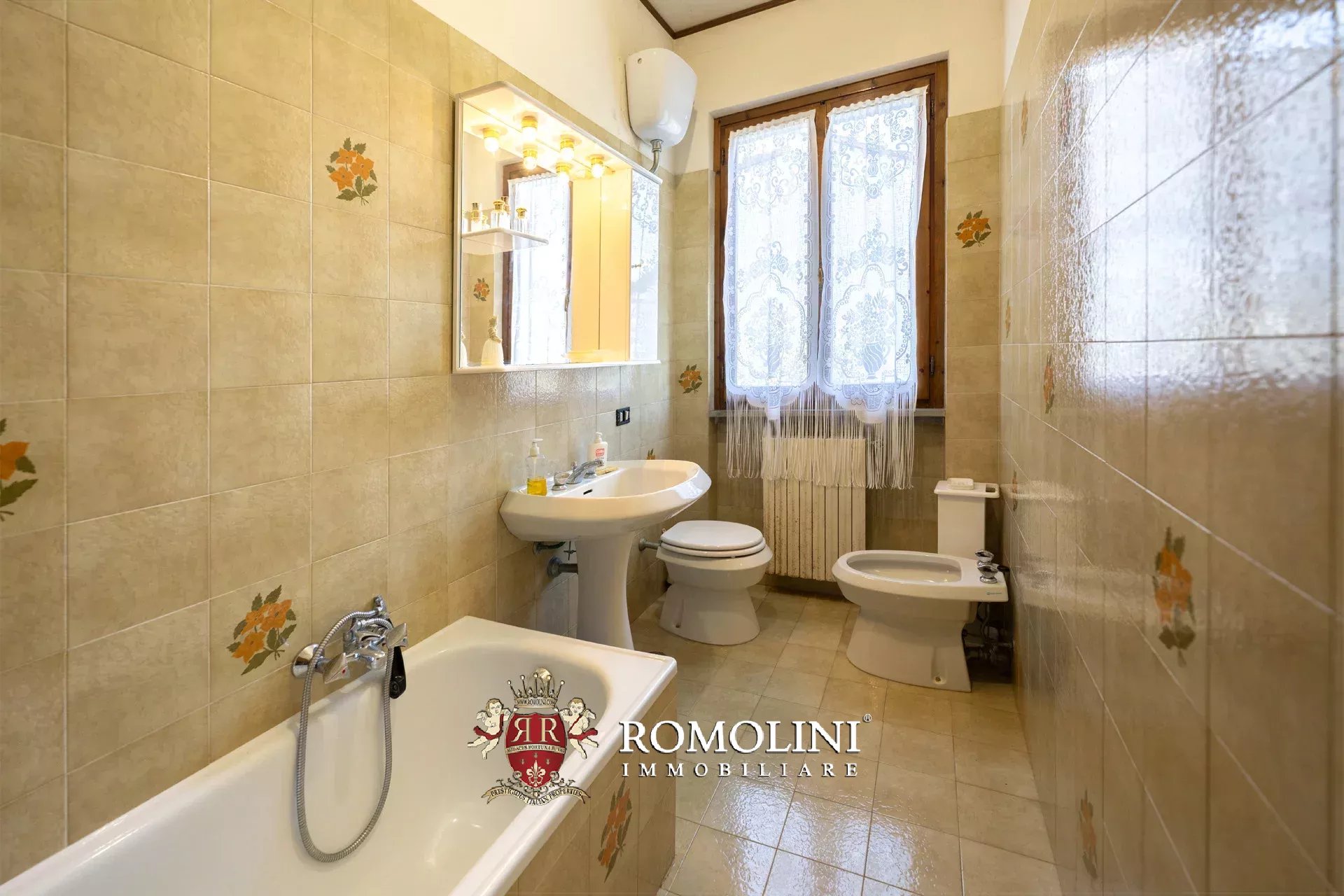 3 Bedroom Villa/Townhouse's Image 40