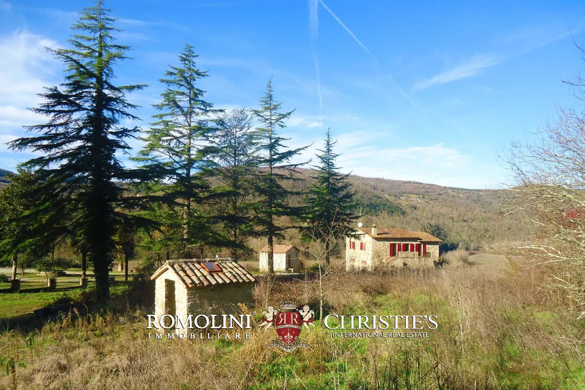UMBRIAN COUNTRY ESTATE FOR SALE NEAR TODI