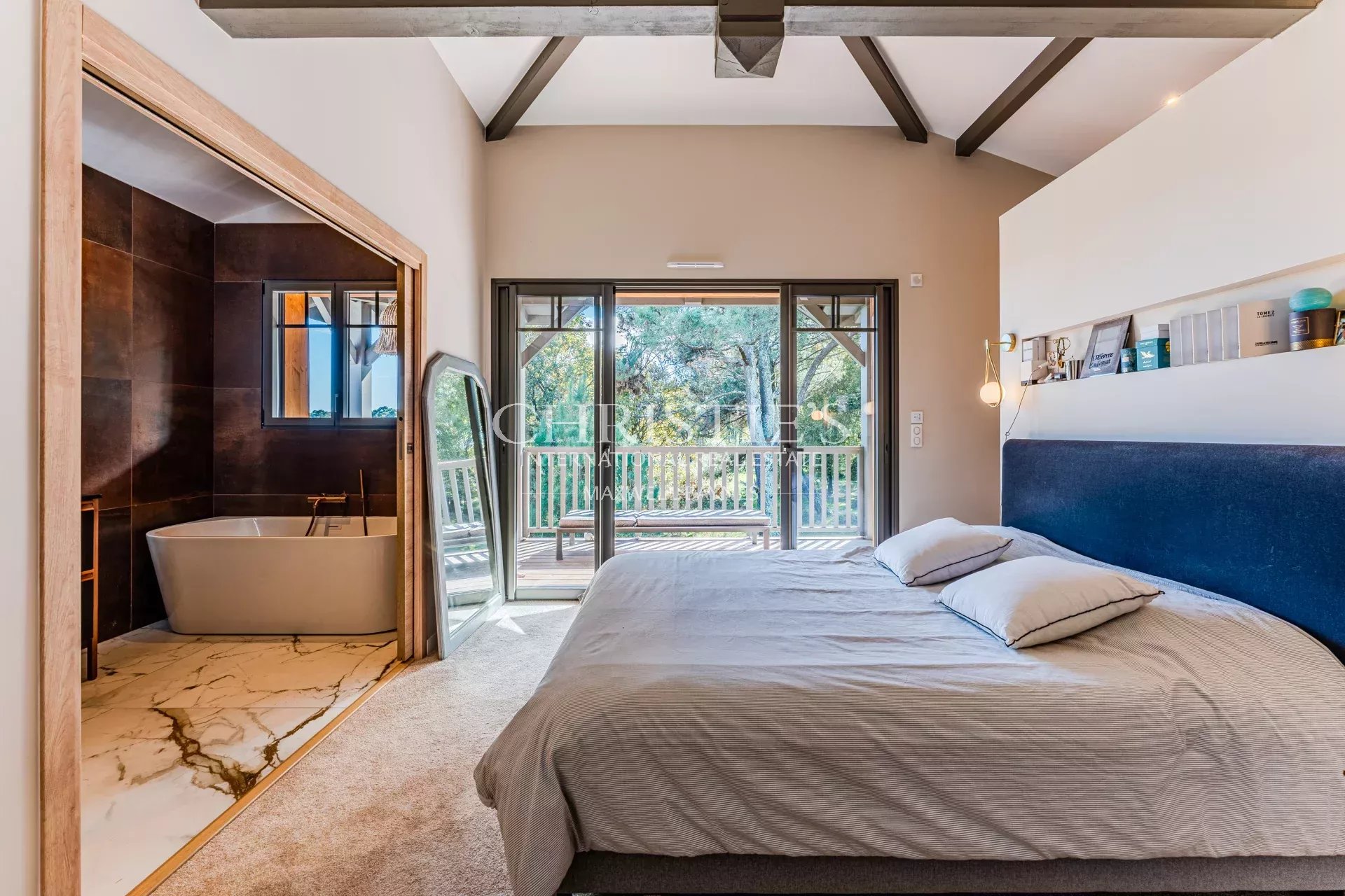 3 Bedroom Villa/Townhouse's Image 4