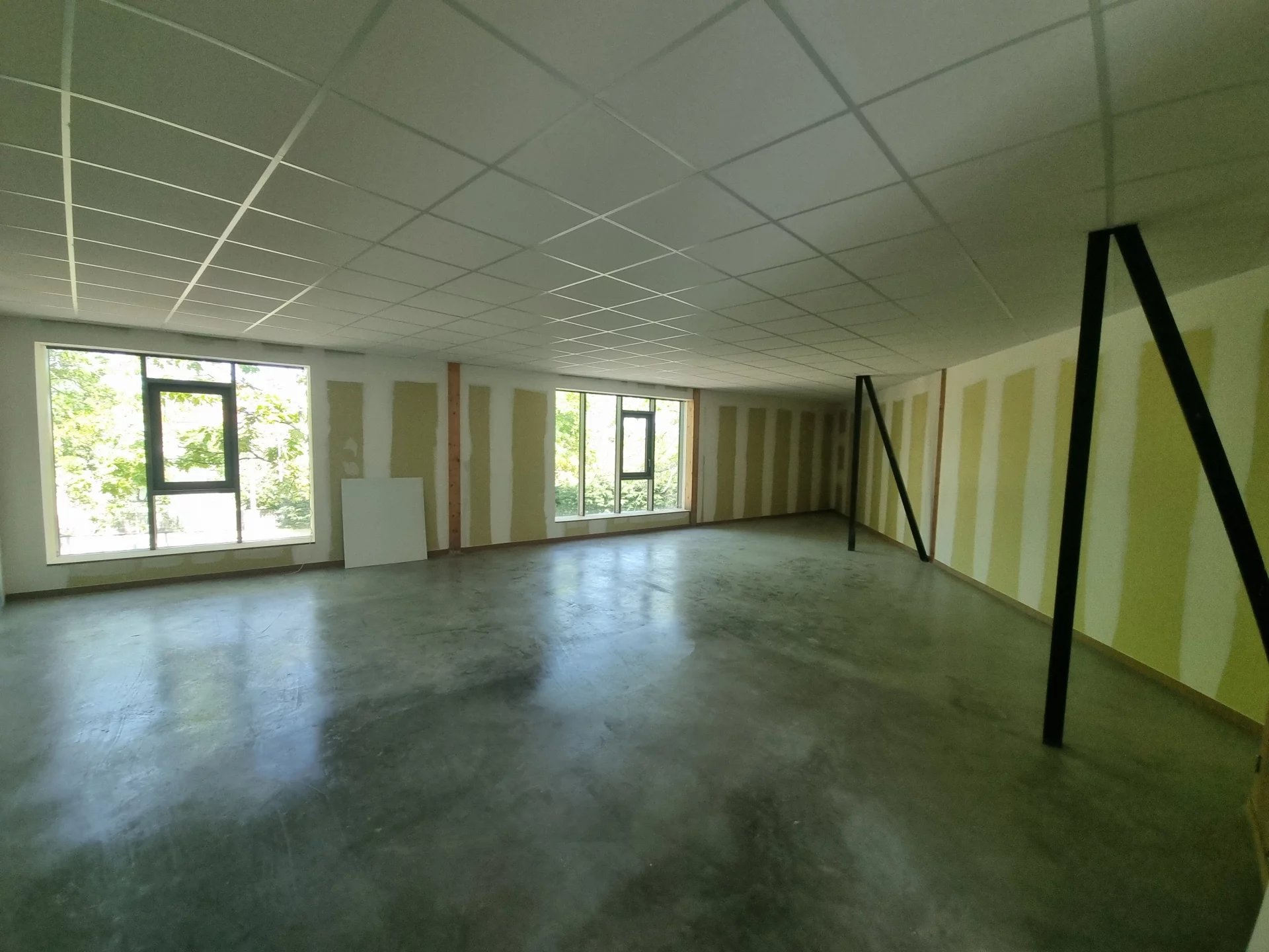 Location Bureau Angoulême