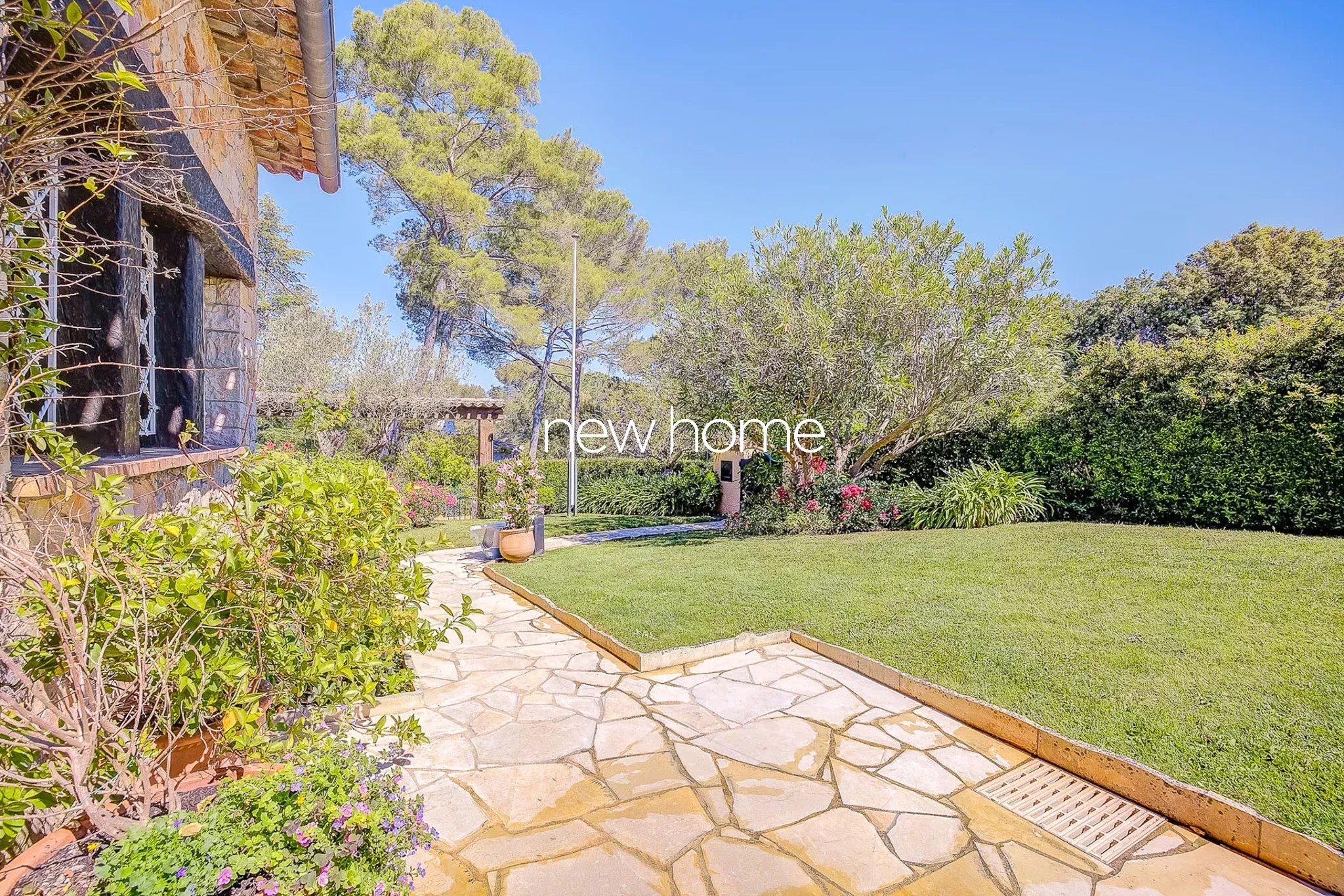 Villa dans un domaine prestigieux avec vue panoramique