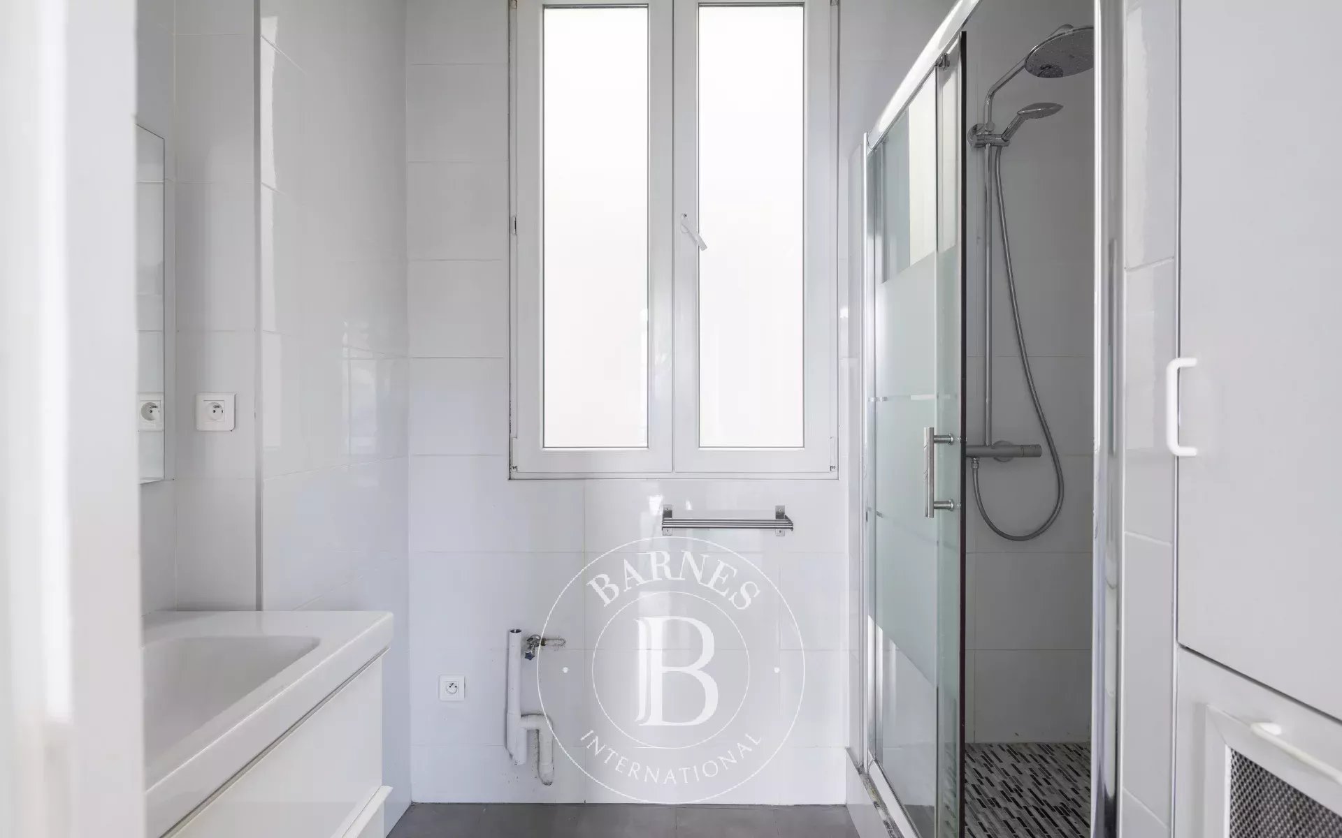 Daire Paris 9ème - picture 8