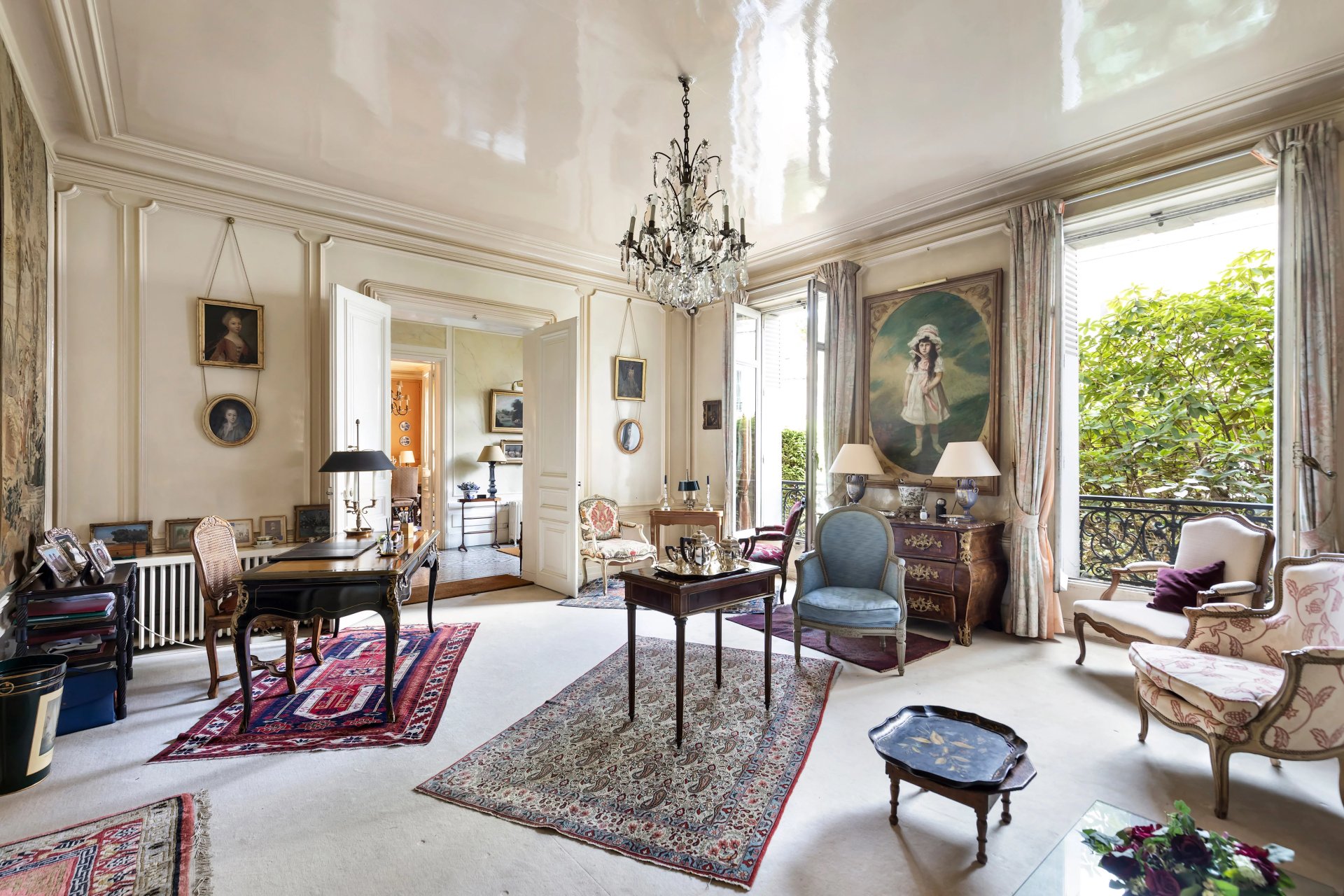 9 Bedroom Villa/Townhouse's Image 3