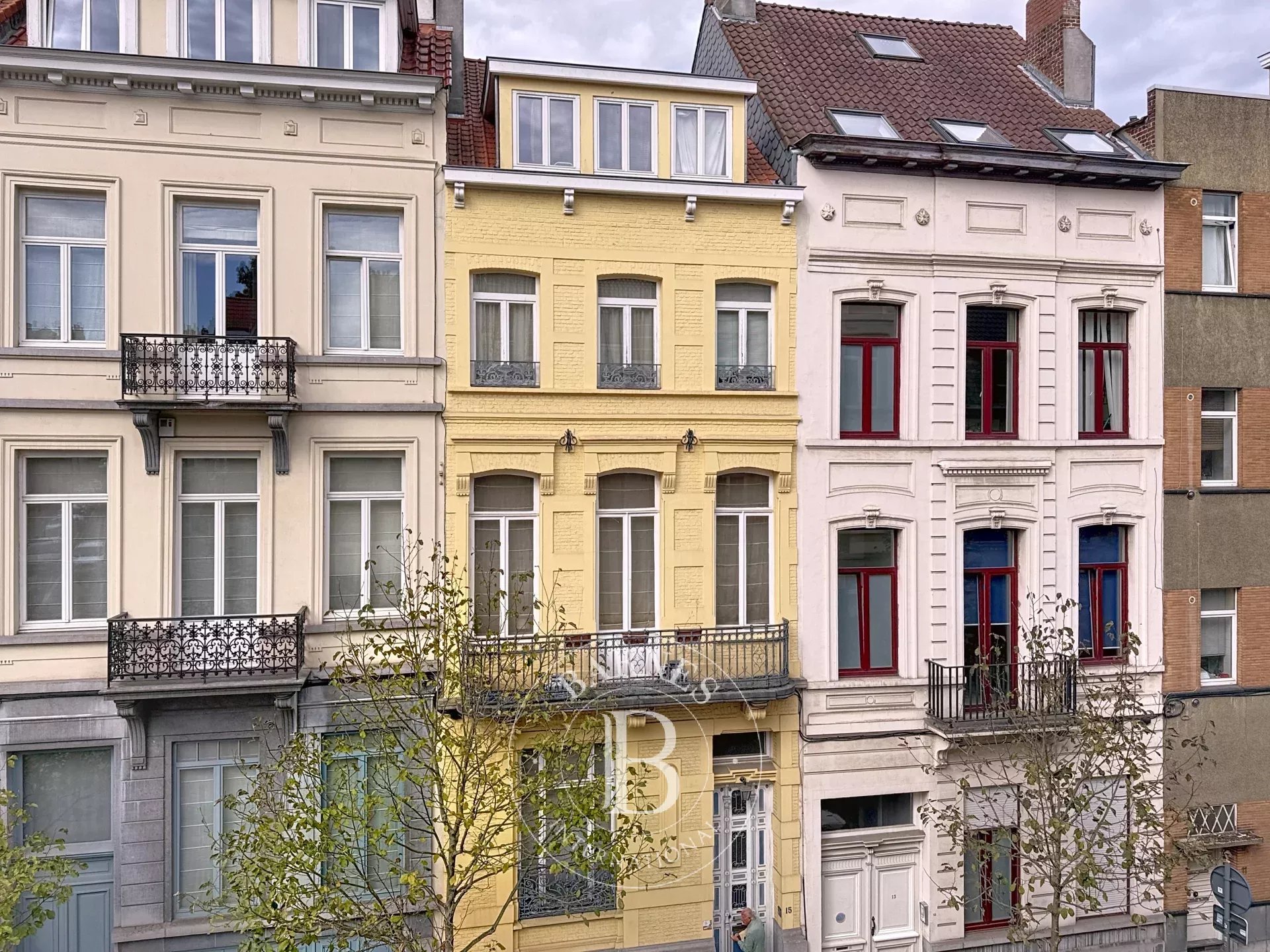 Quartier Châtelain, magnifique maison de maître à rénover