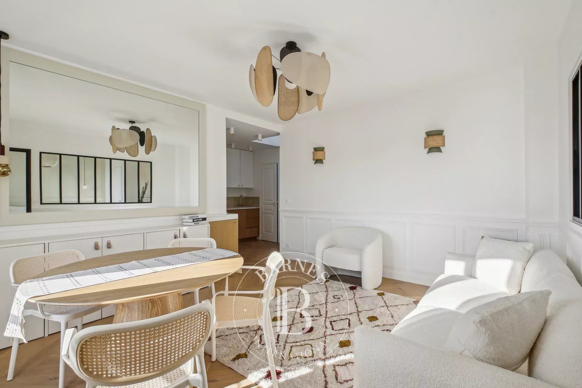 Daire Paris 10ème - picture 4