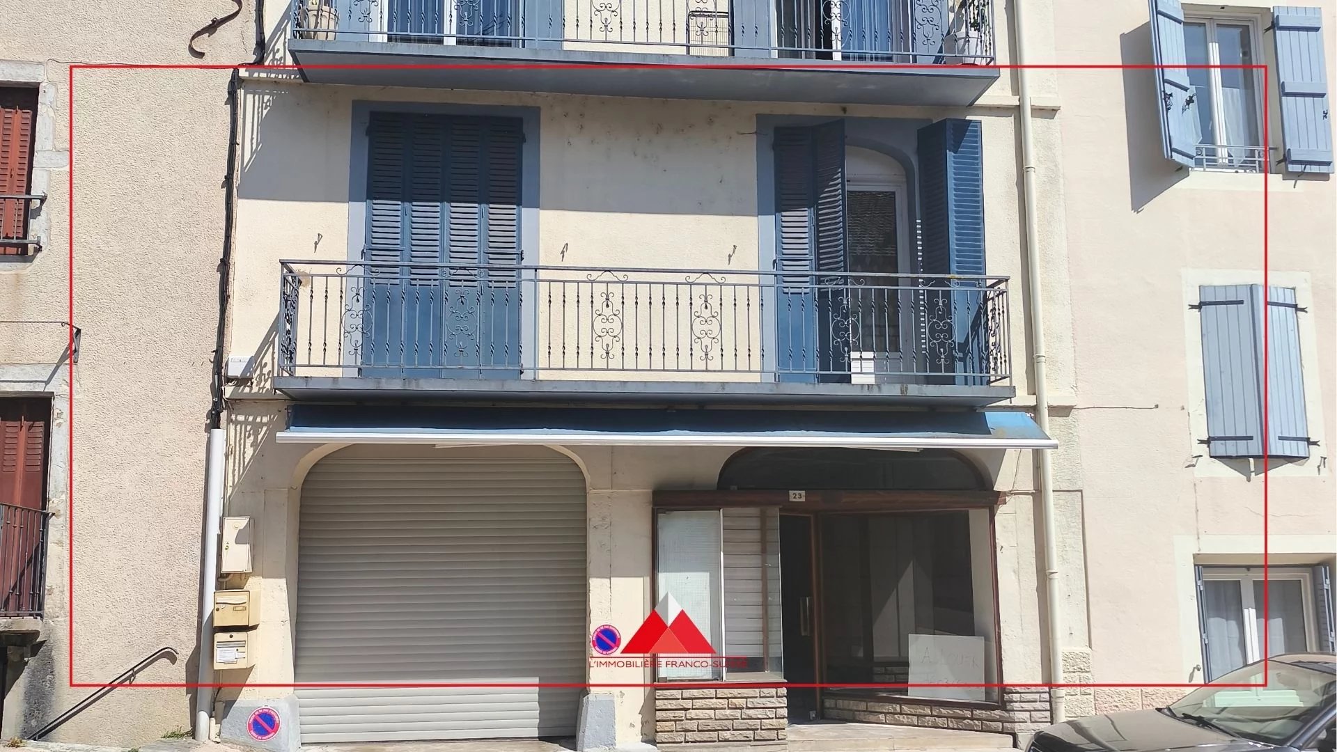 Agence immobilière de 