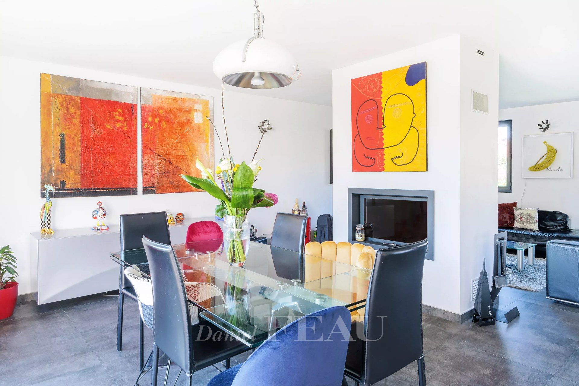 4 Bedroom Villa/Townhouse's Image 3