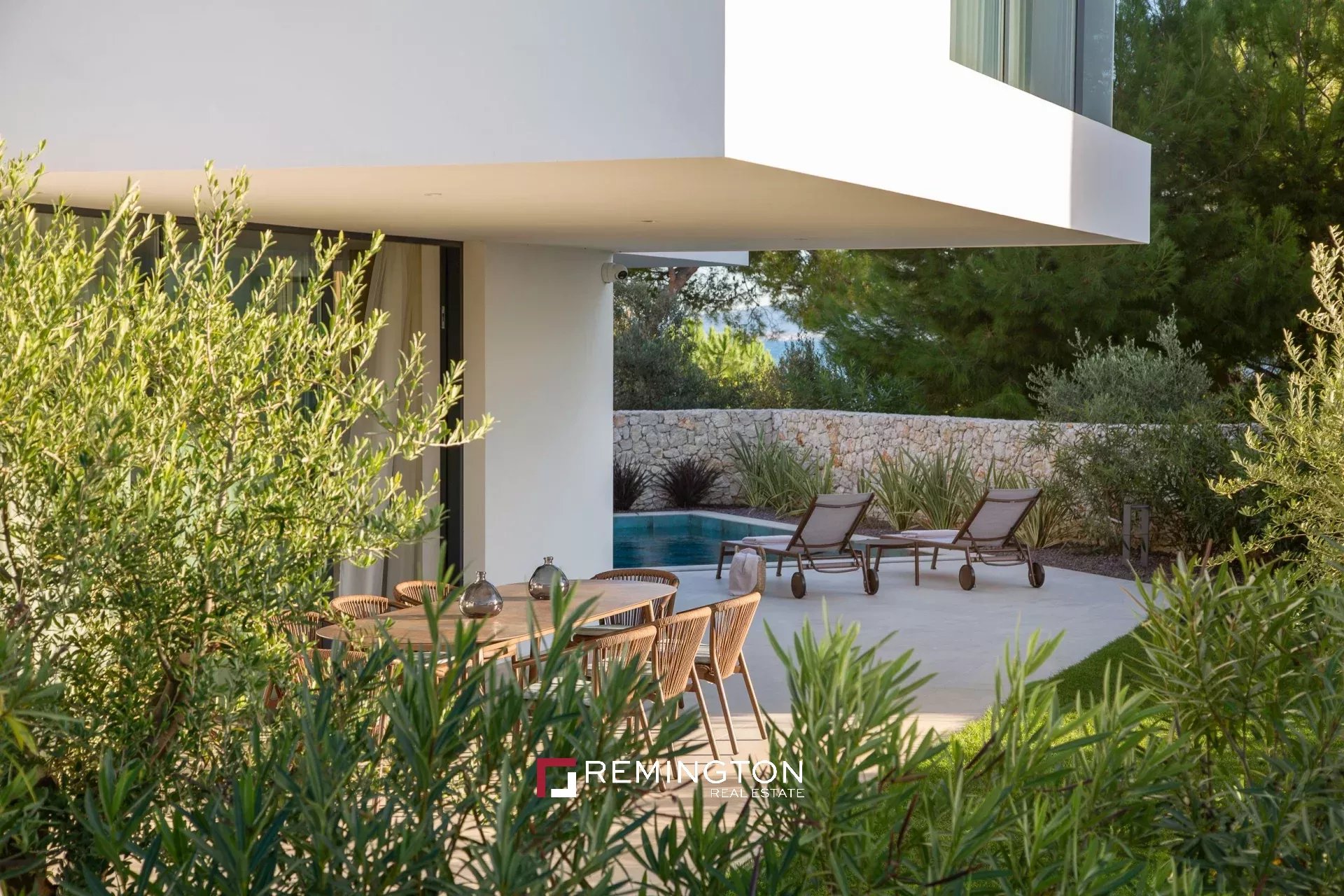 4 Bedroom Villa/Townhouse's Image 9