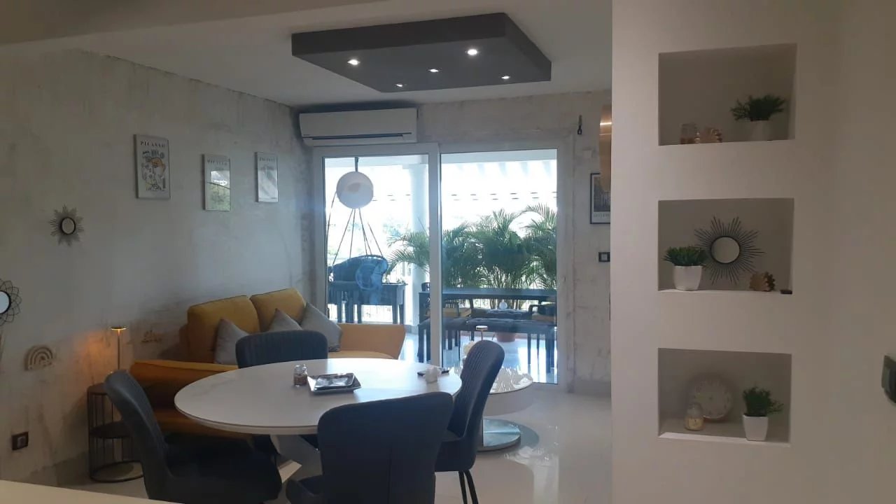 APPARTEMENT F3 MODERNE MEUBLÉ - SCHOELCHER