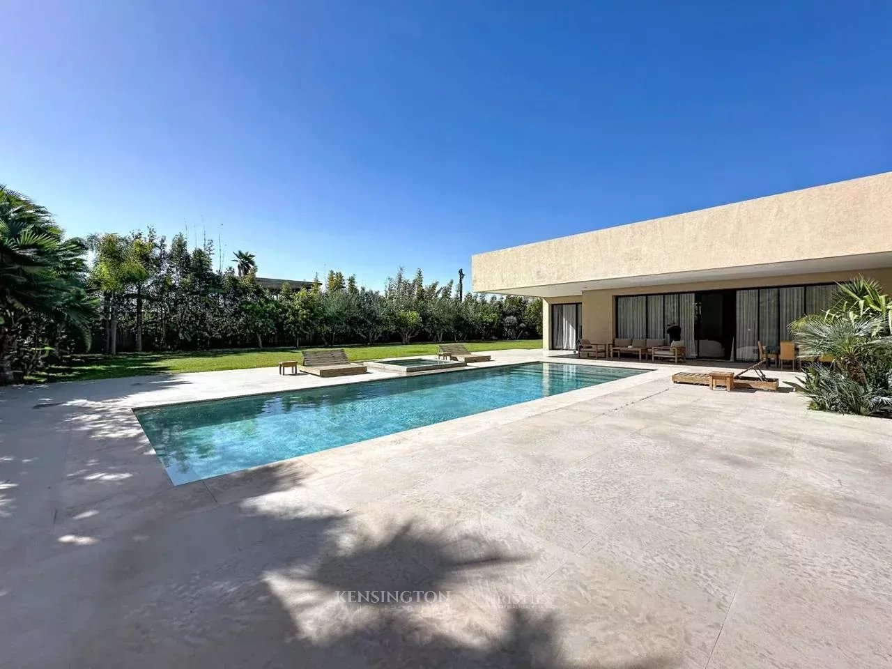 4 Bedroom Villa/Townhouse's Image 28