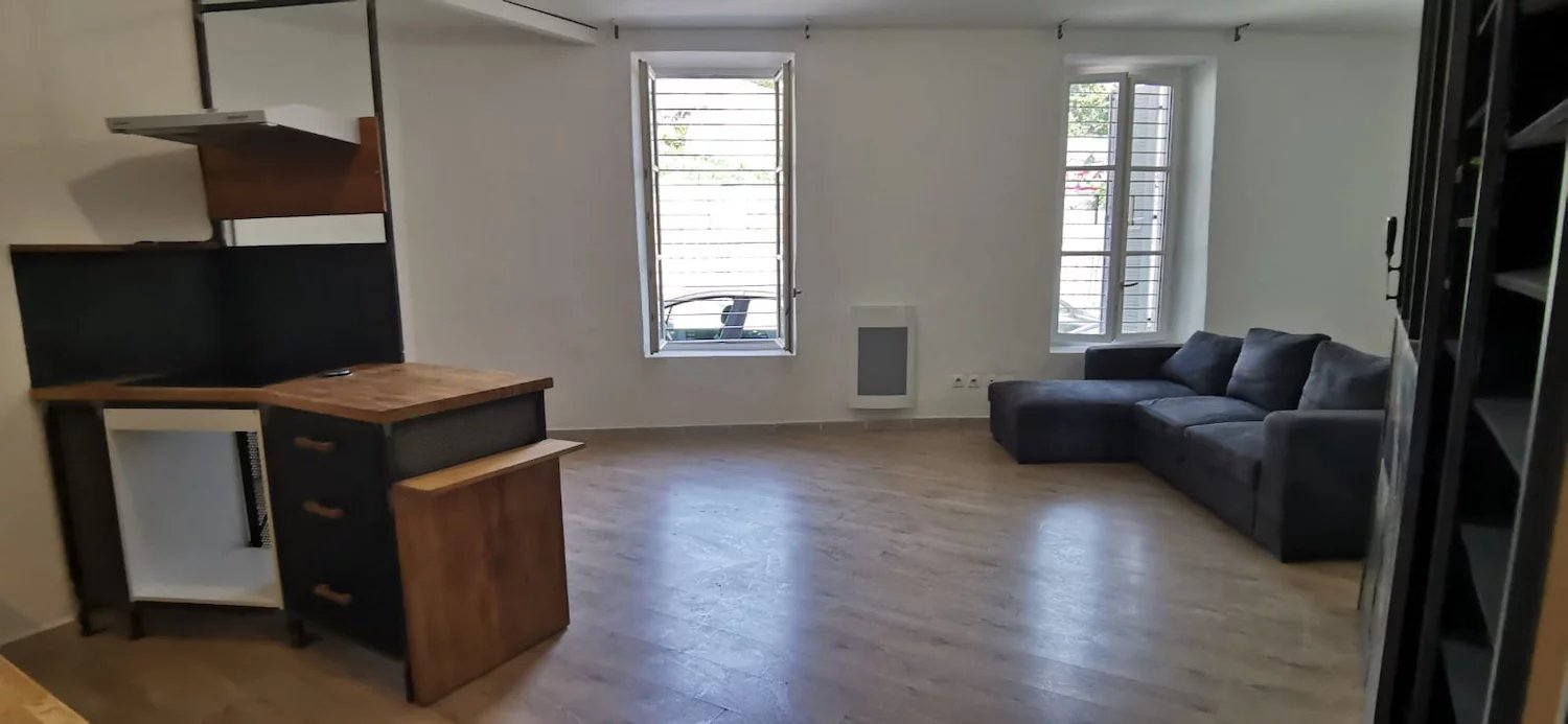 Agence immobilière de Un Appartement À Paris