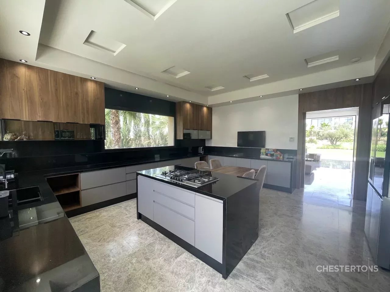 Image of Villa - 5 Bedrooms for Sale in Marrakech-Ménara-Marrakech-Morocco, Image 6