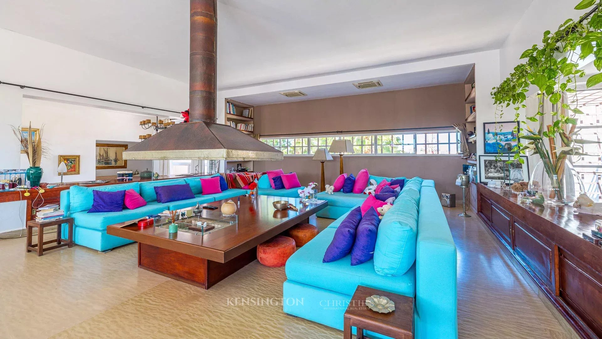 5 Bedroom Villa/Townhouse's Image 21