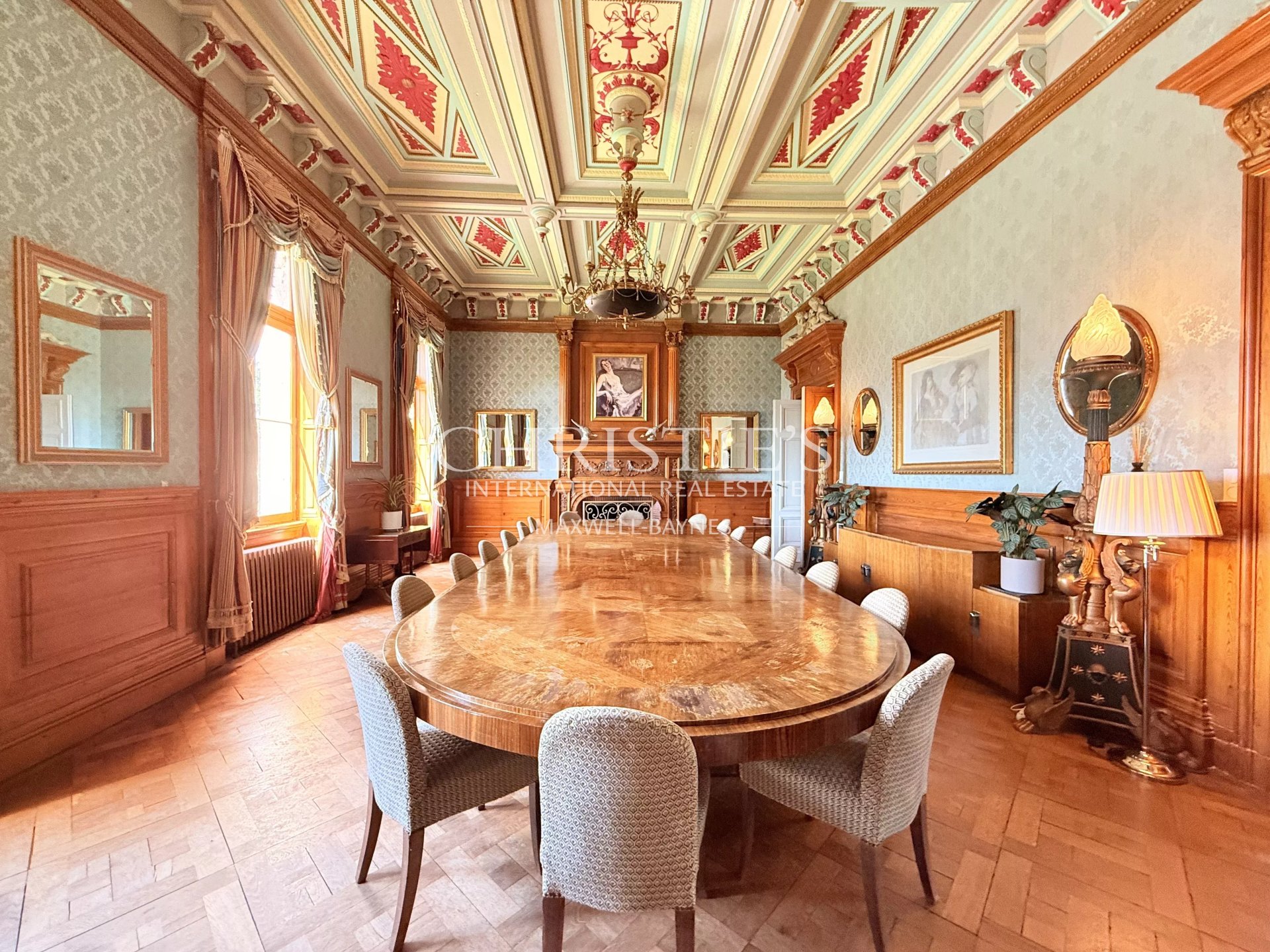 53 Bedroom Chateau's Image 6