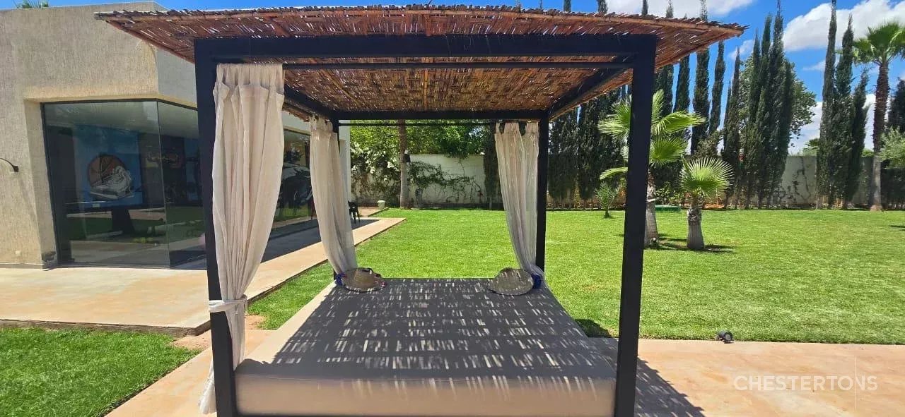 Image of Villa - 6 Bedrooms for Sale in Marrakech-Ménara-Marrakech-Morocco, Image 8