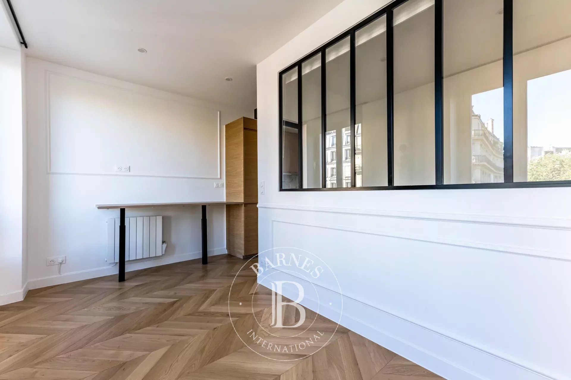 Daire Paris 8ème - picture 4