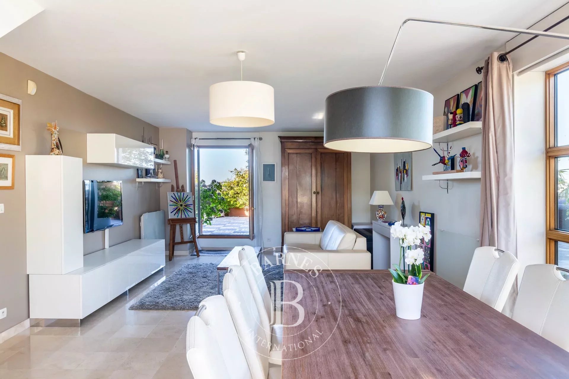 Daire Châtillon - picture 4