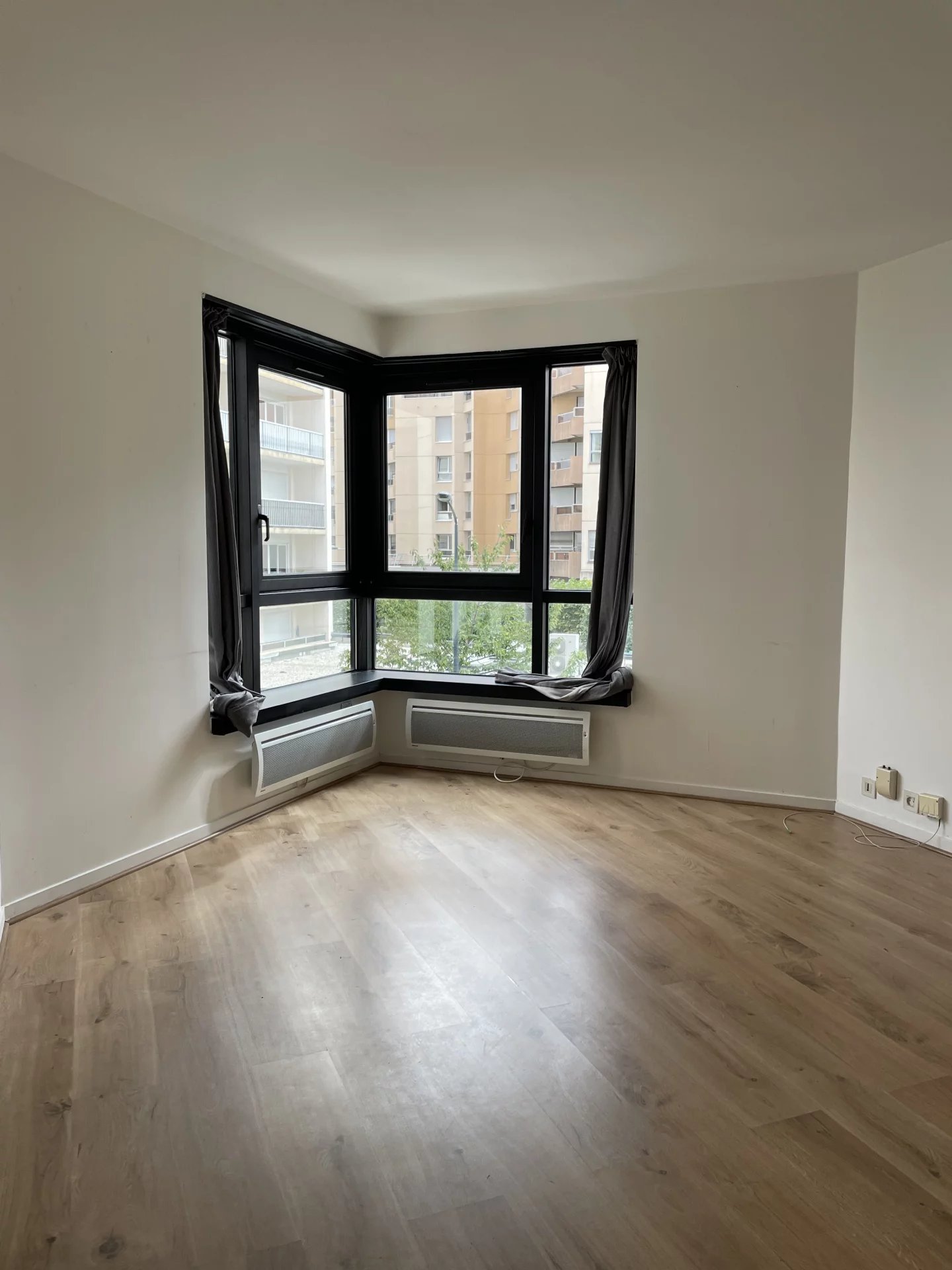 Agence immobilière de ÉTUDE GORDOLON HAUSSMANN IMMOBILIER