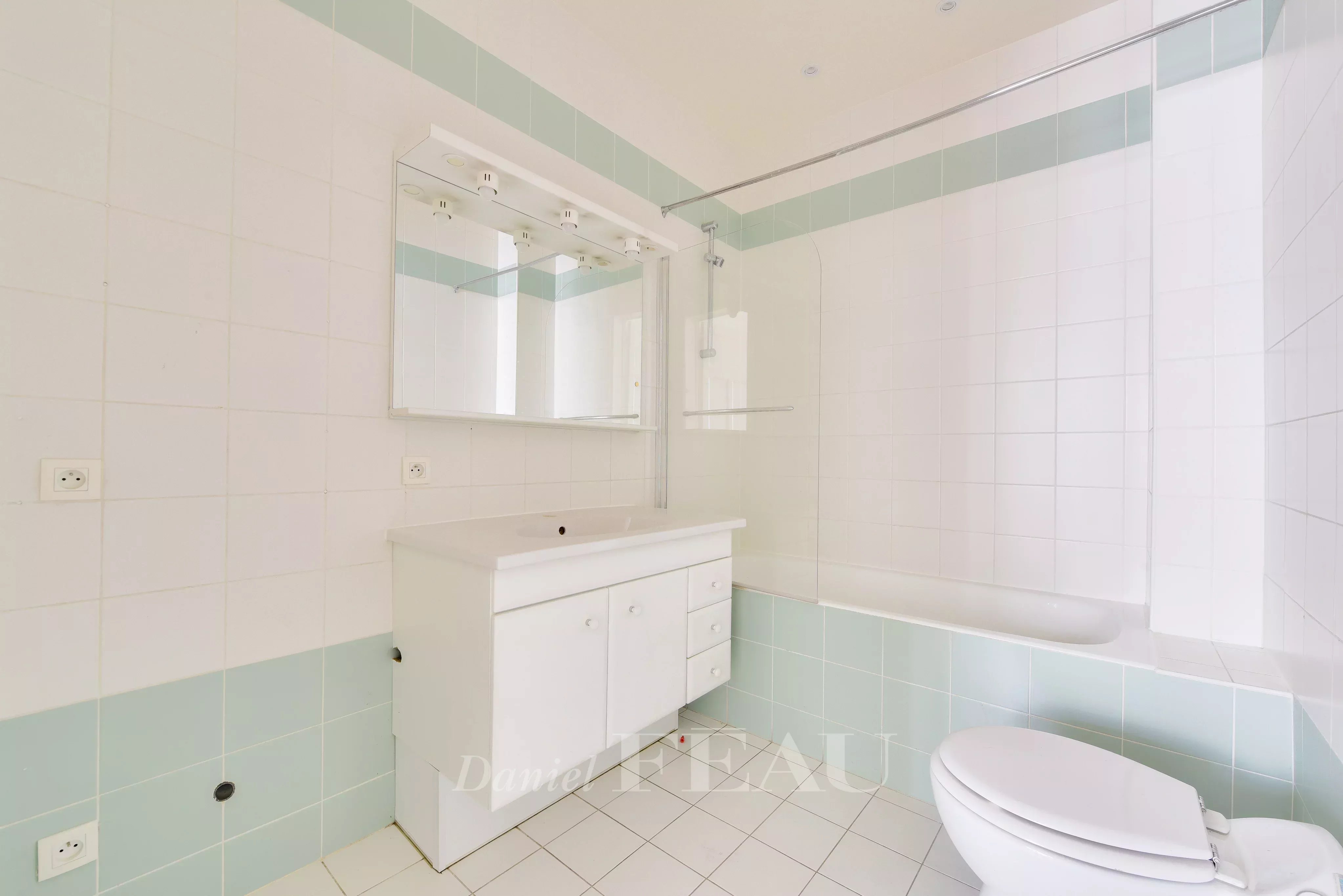 Rental Apartment Paris 17th