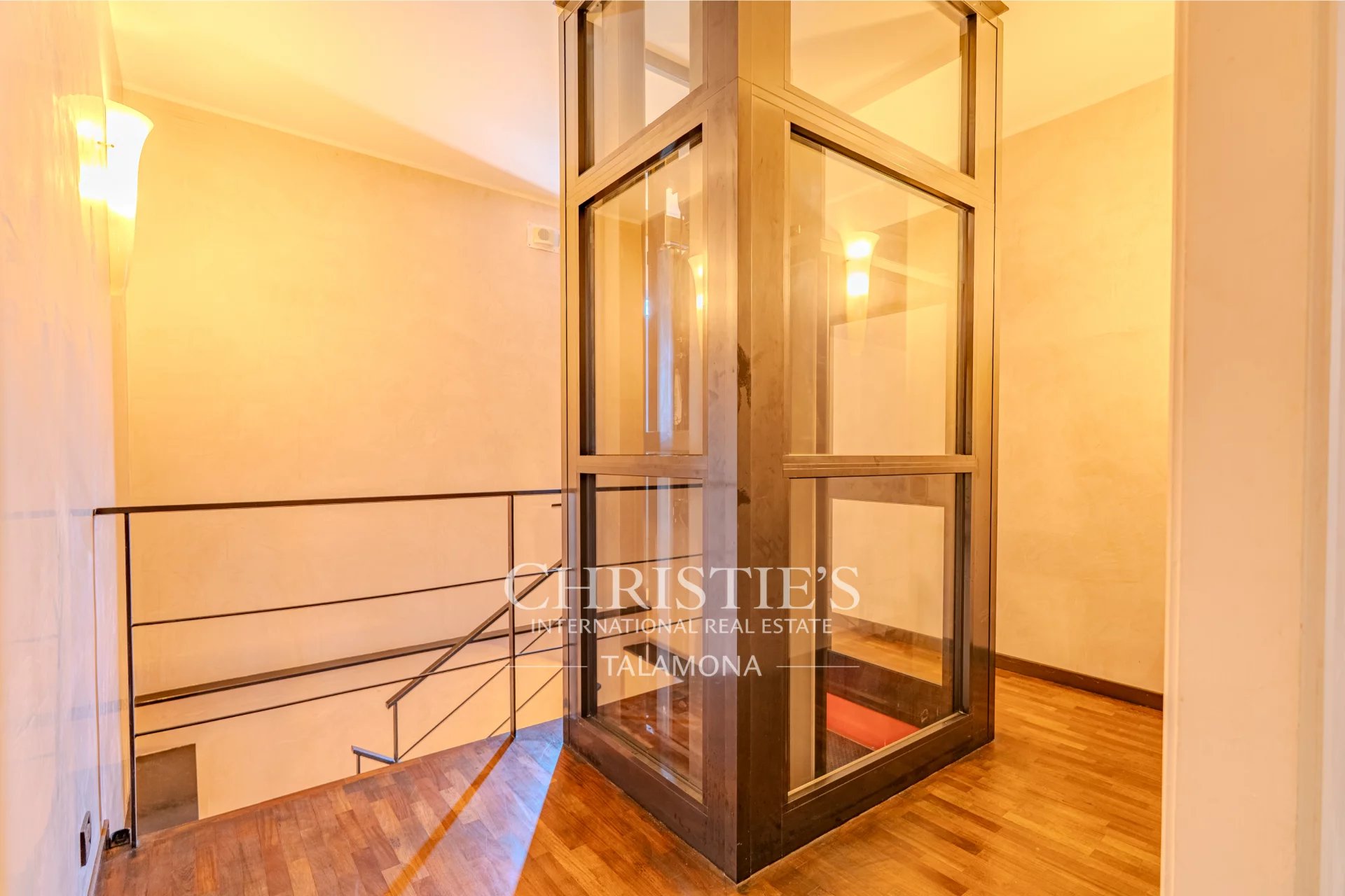 Villa/Townhouse's Image 16