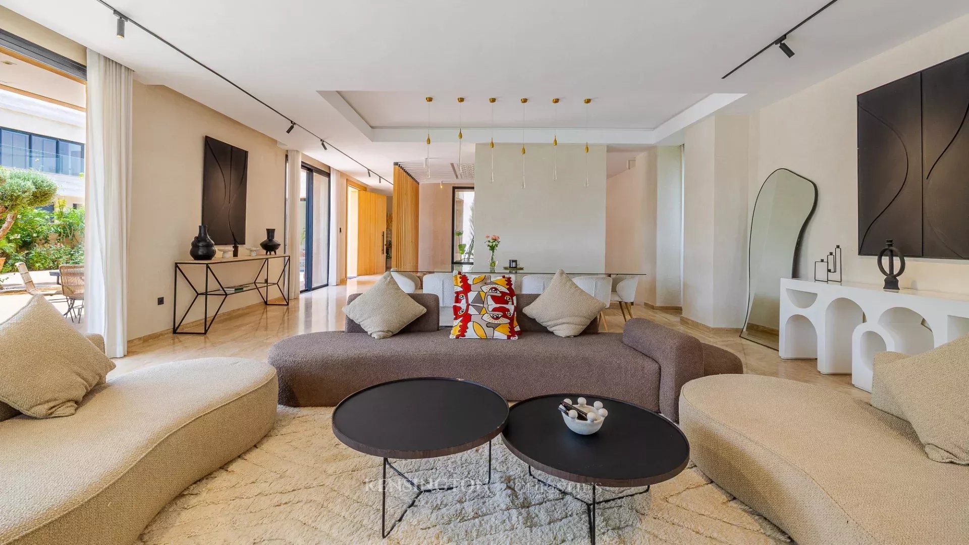 5 Bedroom Villa/Townhouse's Image 9