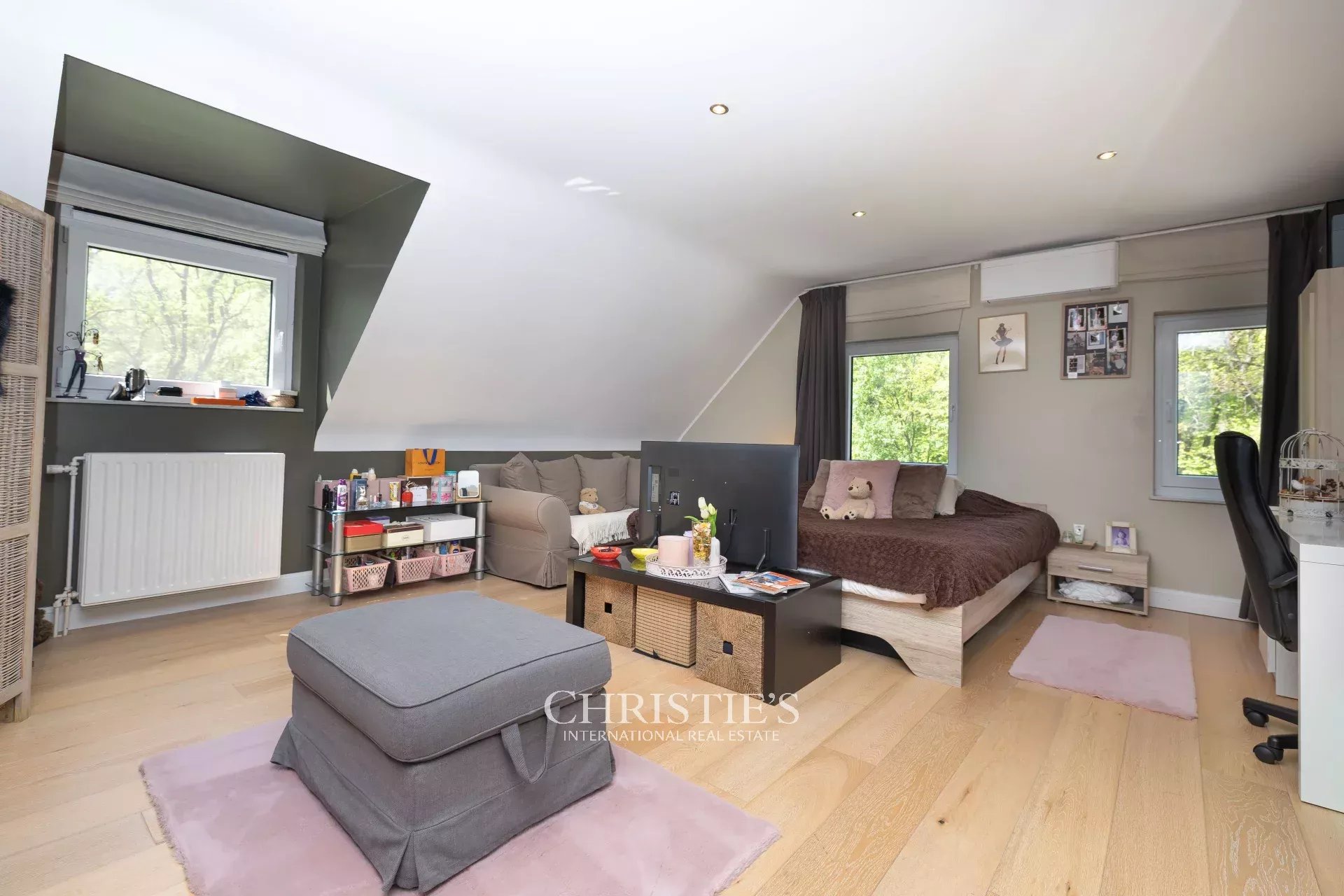 Bois du Hautmont – Gerenoveerde villa met 100 m² kantoor/afzonderlijk appartement