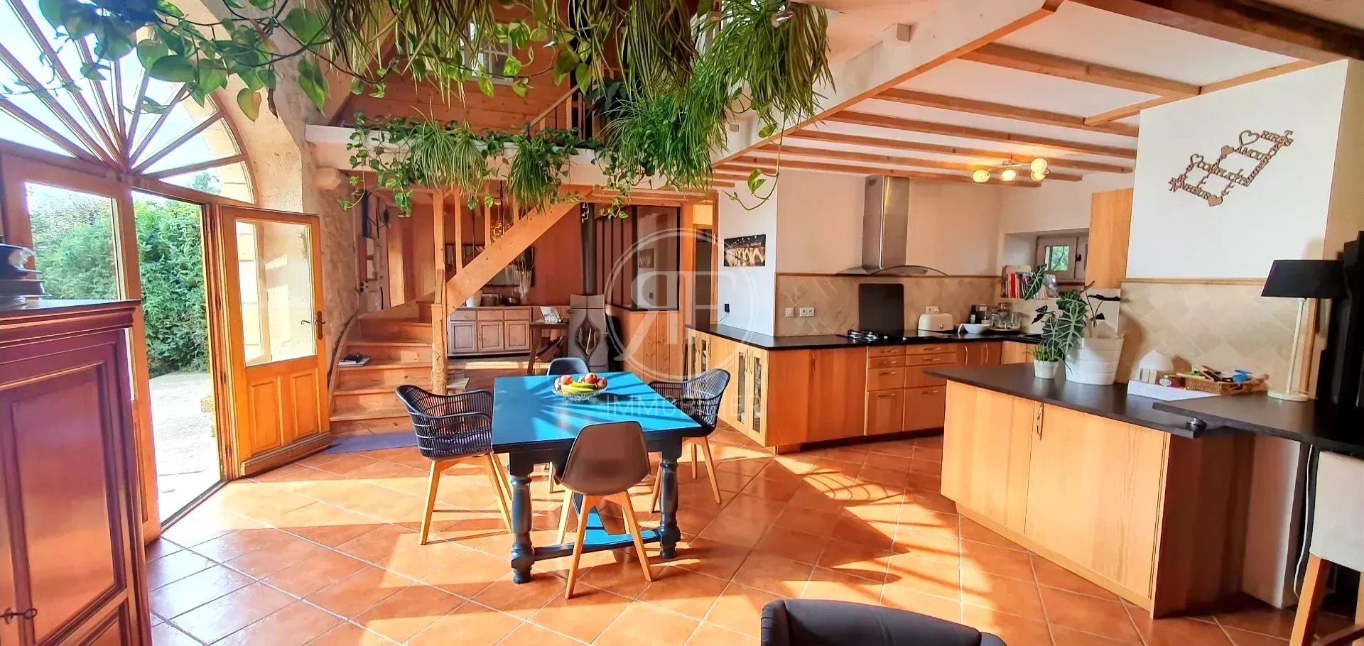 Agence immobilière de 