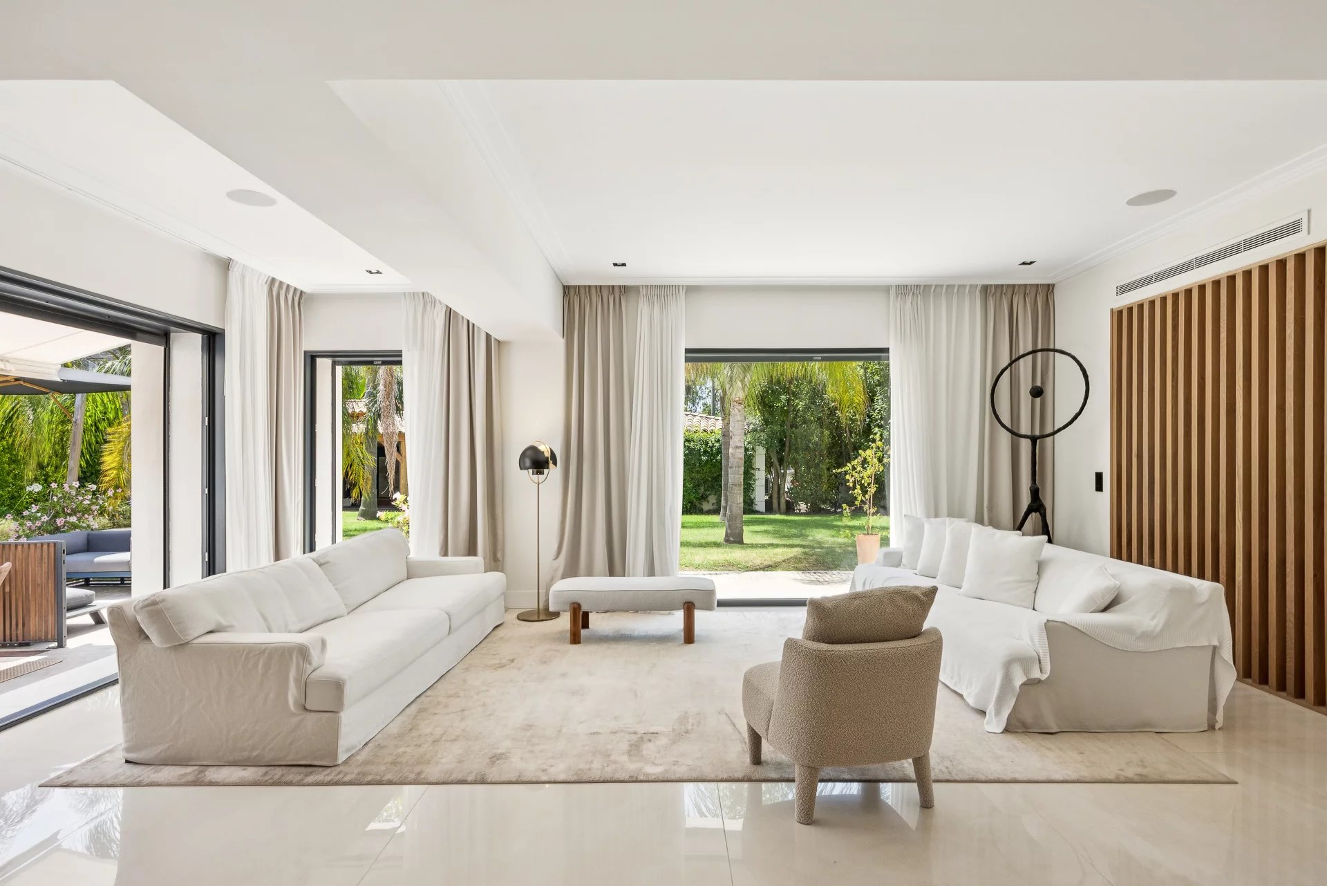 Cap d'Antibes - Superb modern property