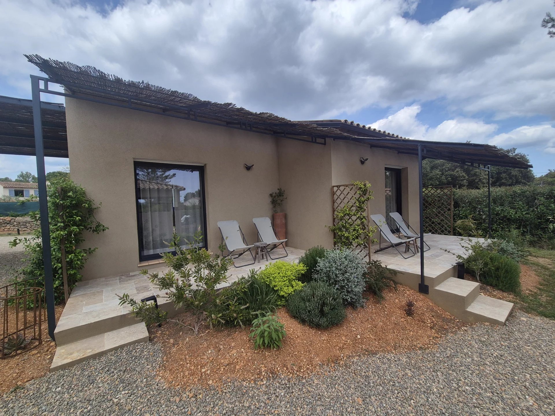 Villa and 4 gites in Cotignac, unique layout with pool house and pool