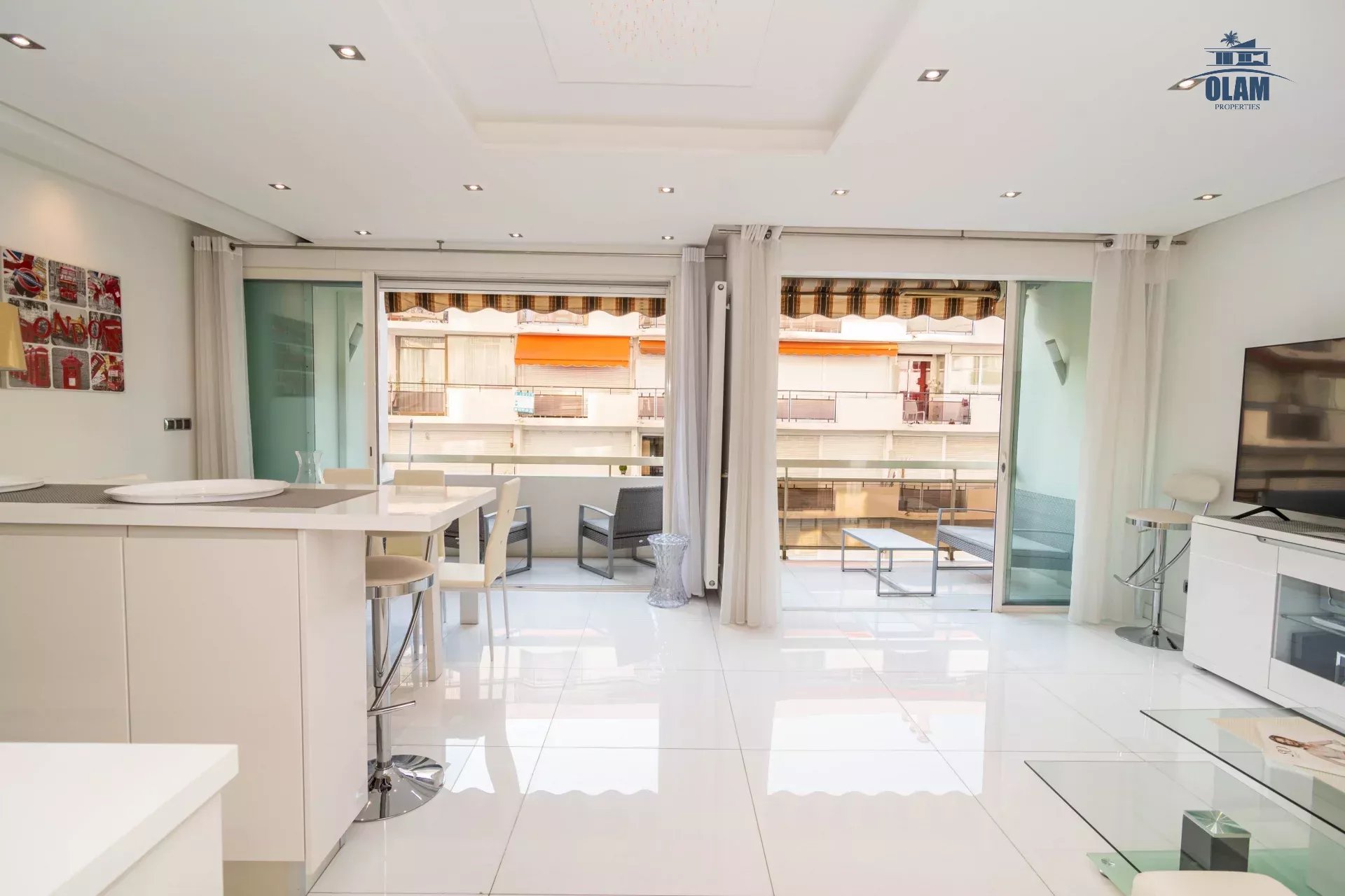 Agence immobilière de 