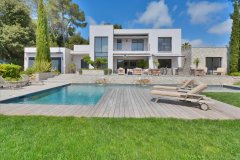 Mougins beautiful contemporary new villa — photo 4 of 7