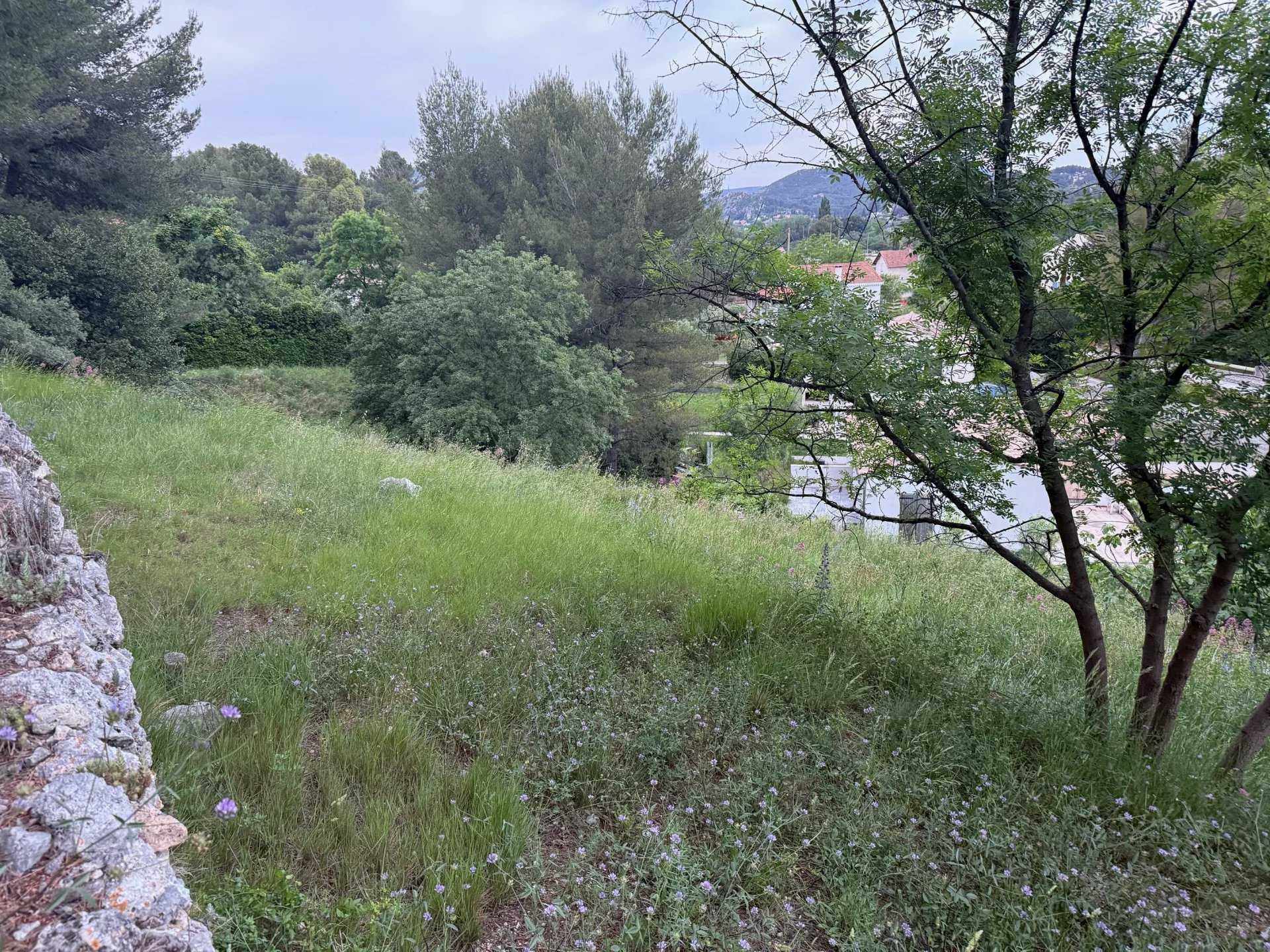 Vente Terrain constructible Roquevaire