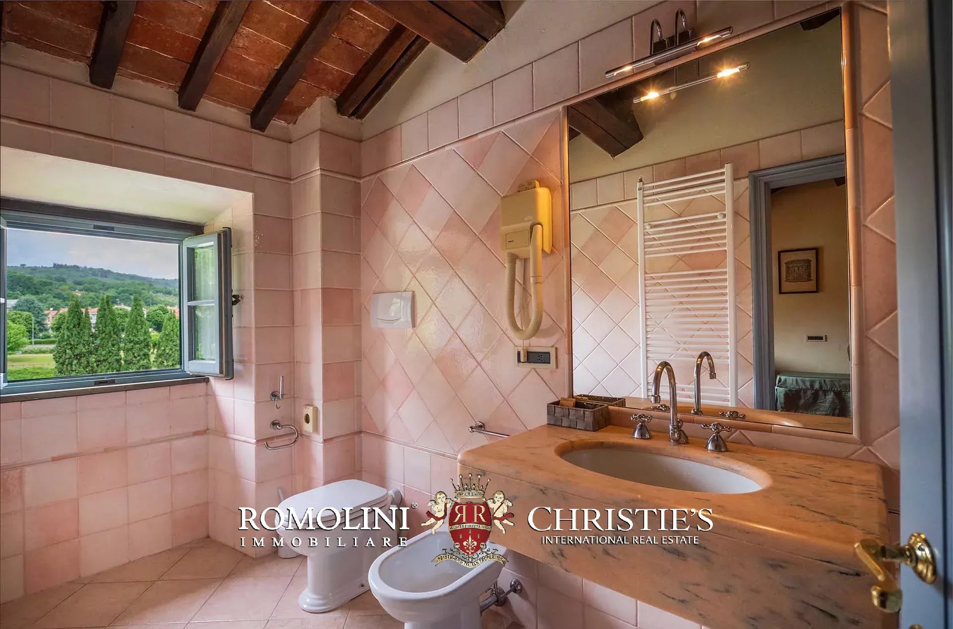 16 Bedroom Villa/Townhouse's Image 53