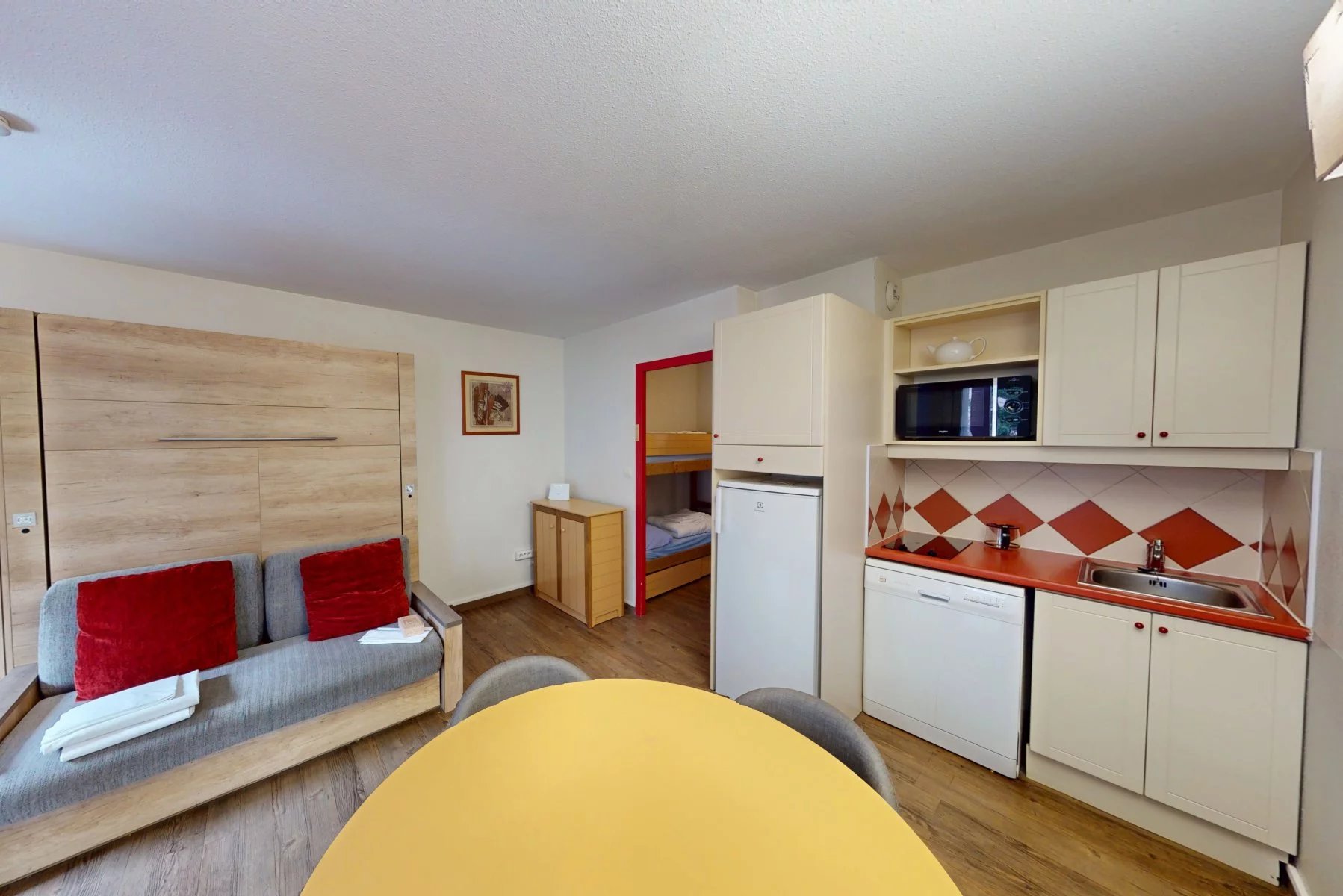 Photo of Studio apartment on the 2nd floor with view of Mont Blanc and Aiguille du Midi