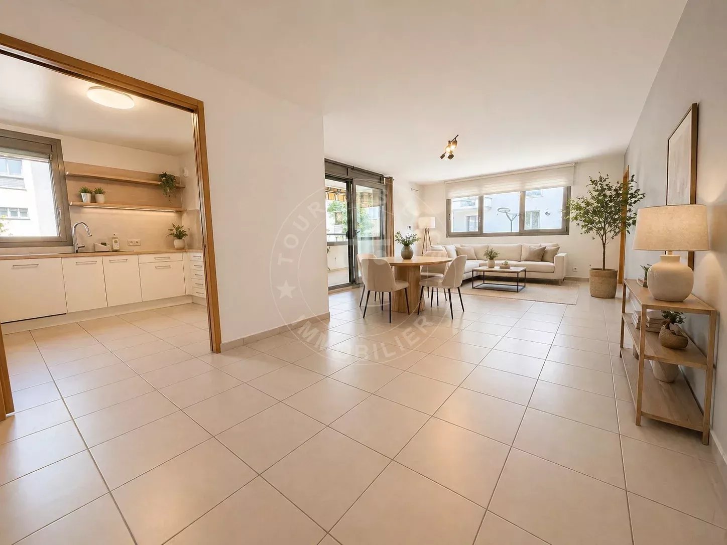 Agence immobilière de 