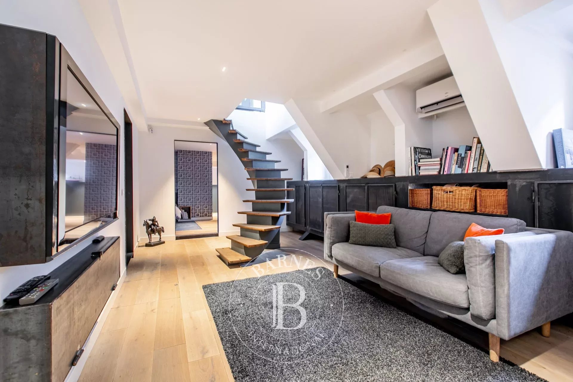 Daire Paris 8ème - picture 21