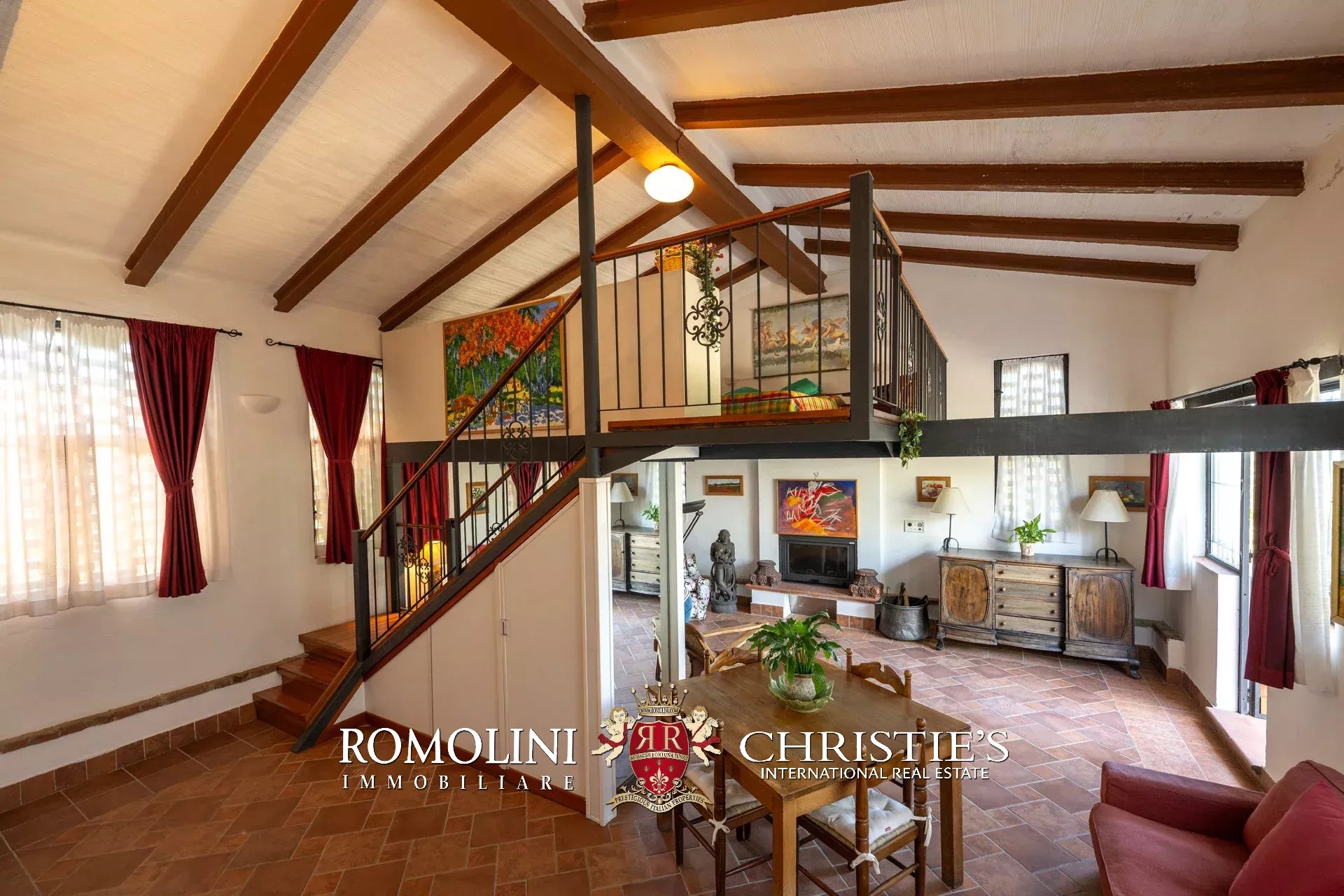 9 Bedroom Villa/Townhouse's Image 88